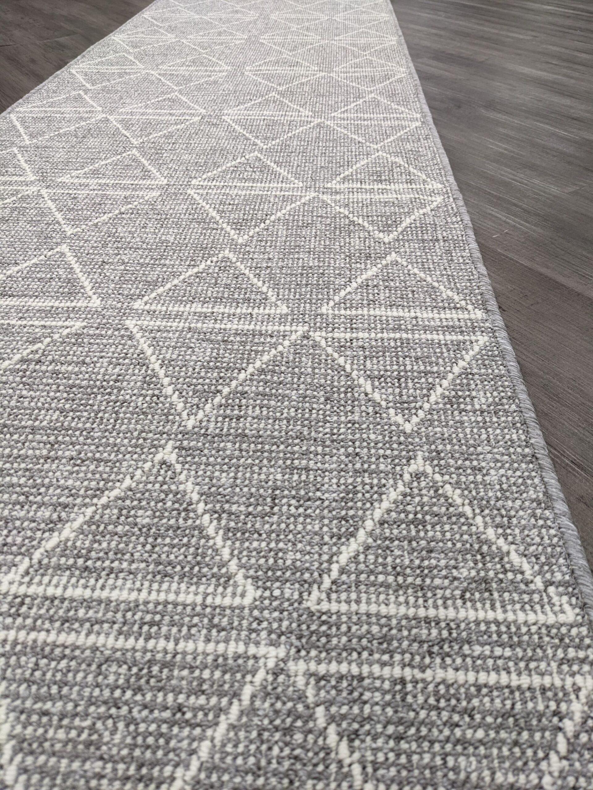 Nikotex Aquaba silver 67 cm Wide