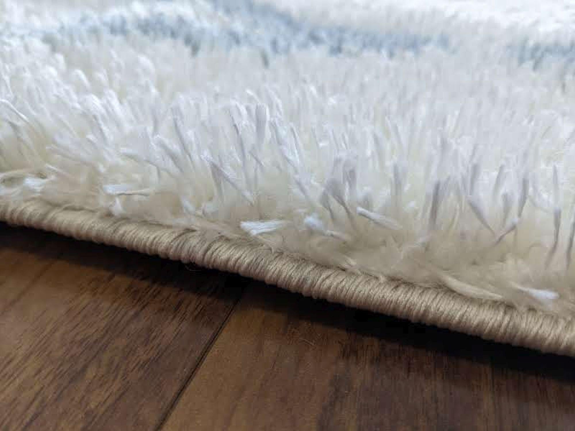 Jasmine Shaggy 6