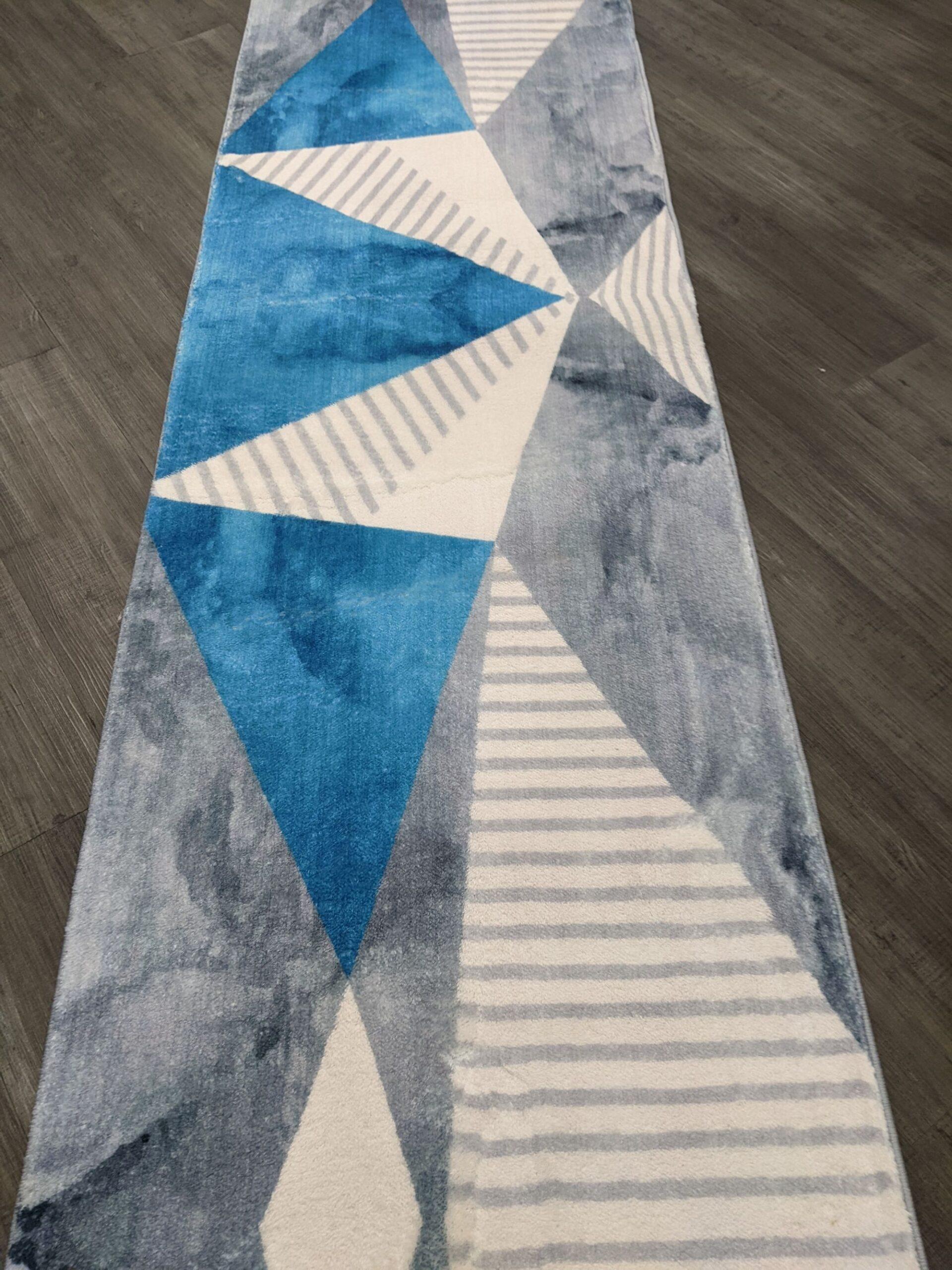 19 Meeno 67 cm Wide