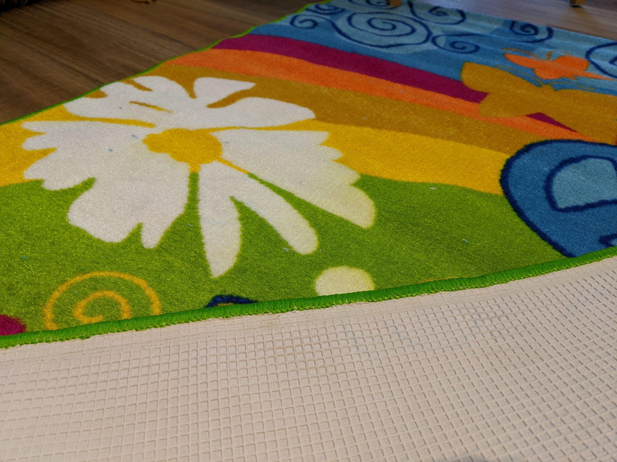 Peace and love kids rug
