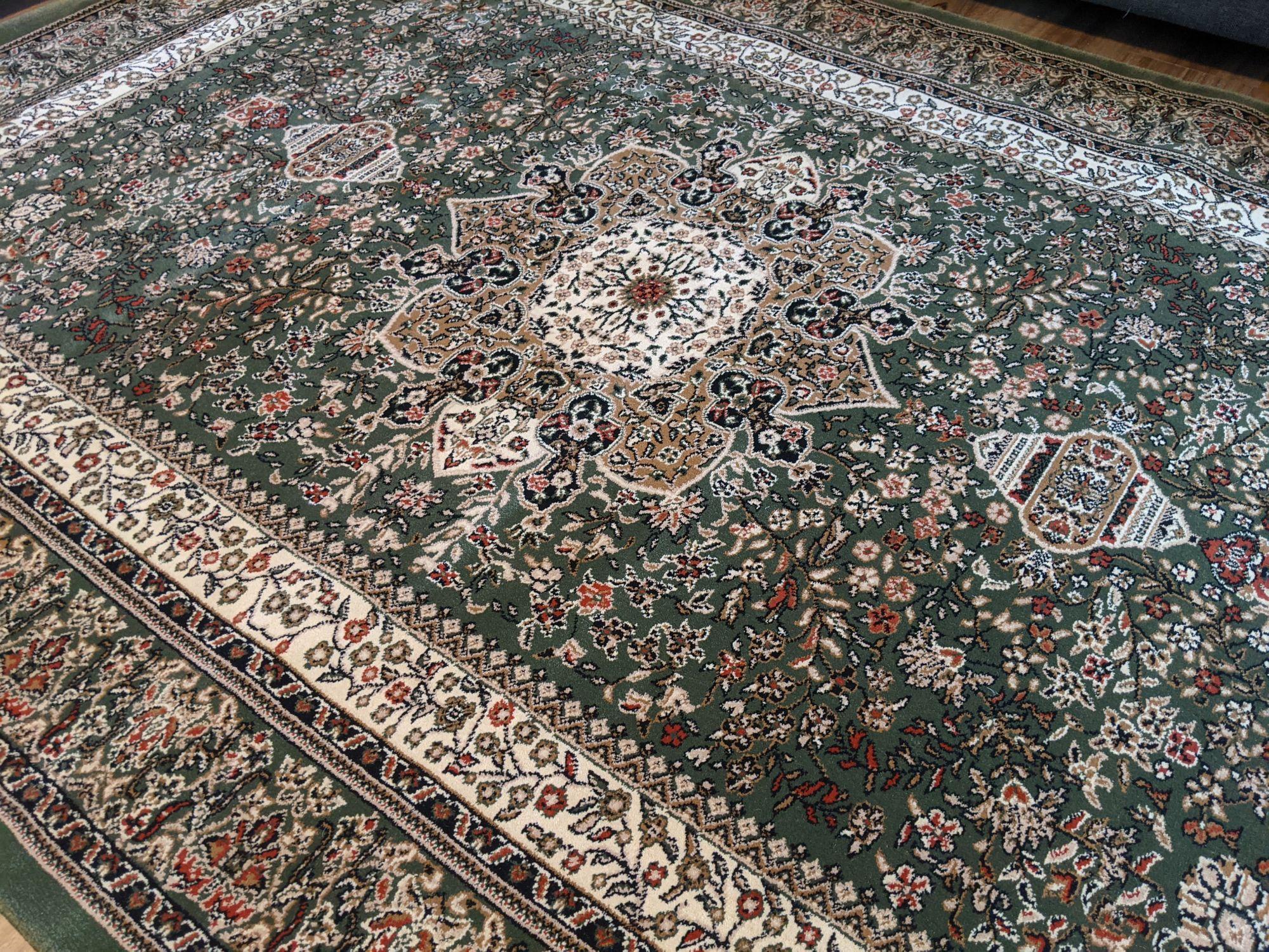 Benevolence 5235 Green