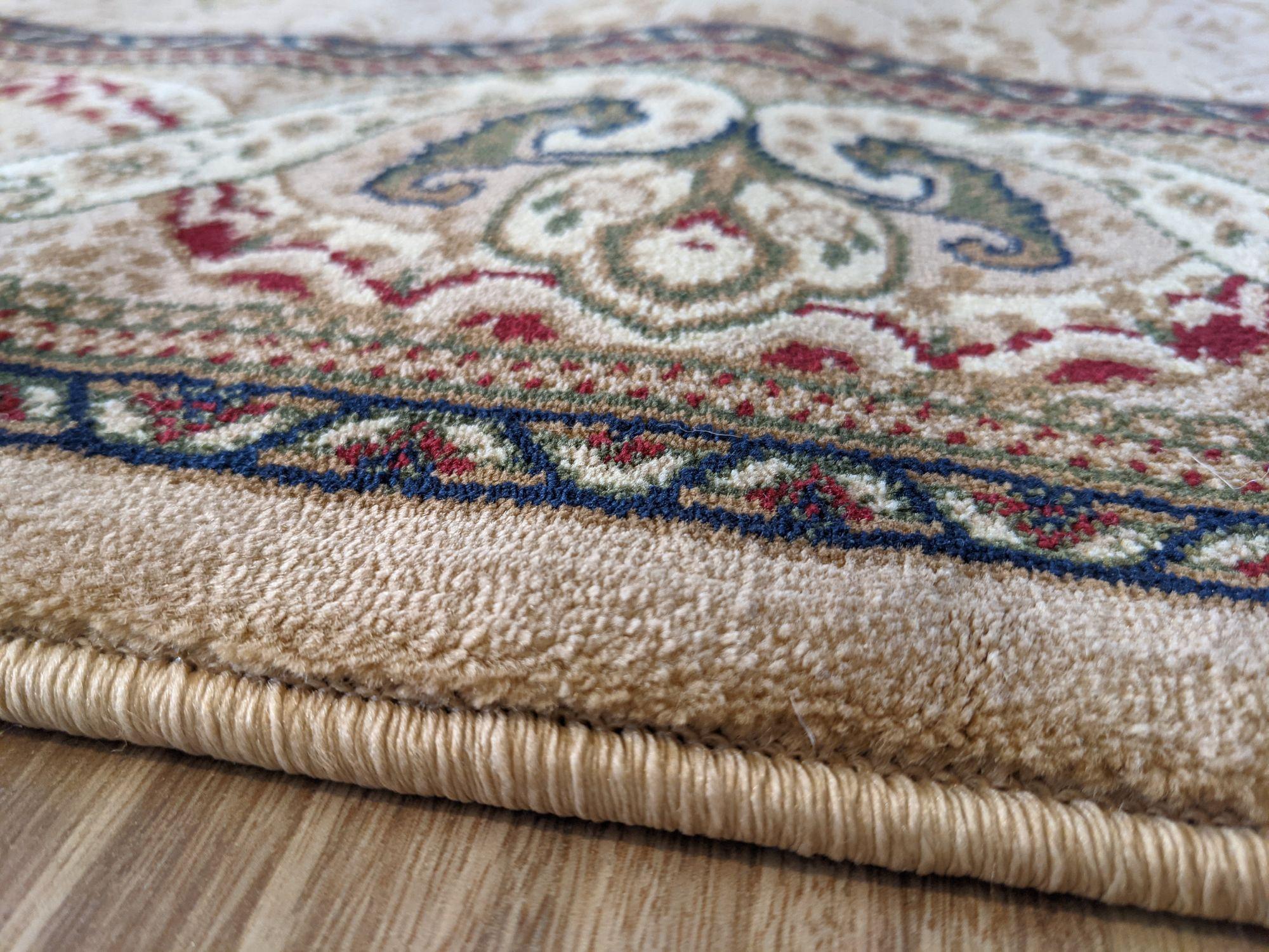 Benevolence T03 Beige Traditional Medallion design