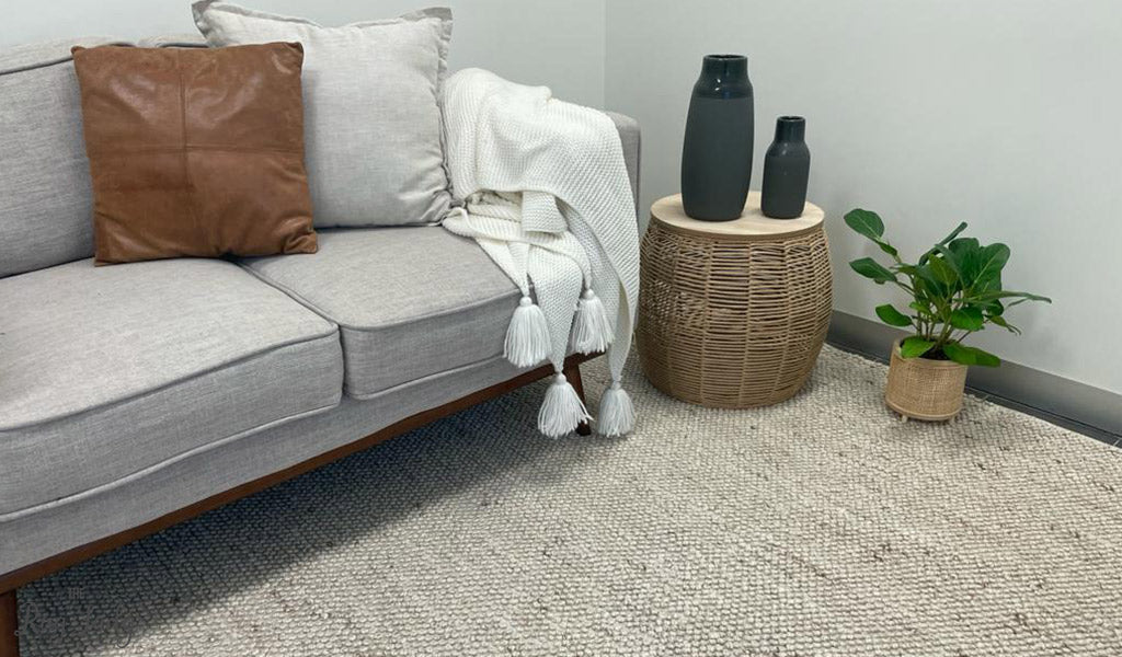 Avani Natural Off White Loop Rug