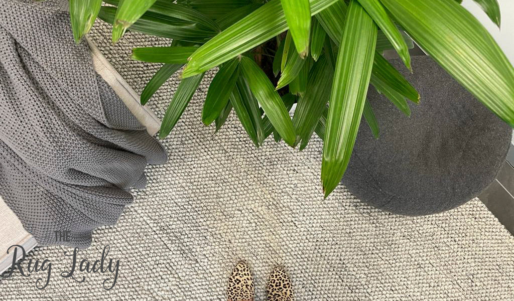 Avani Timeless Grey Loop Rug