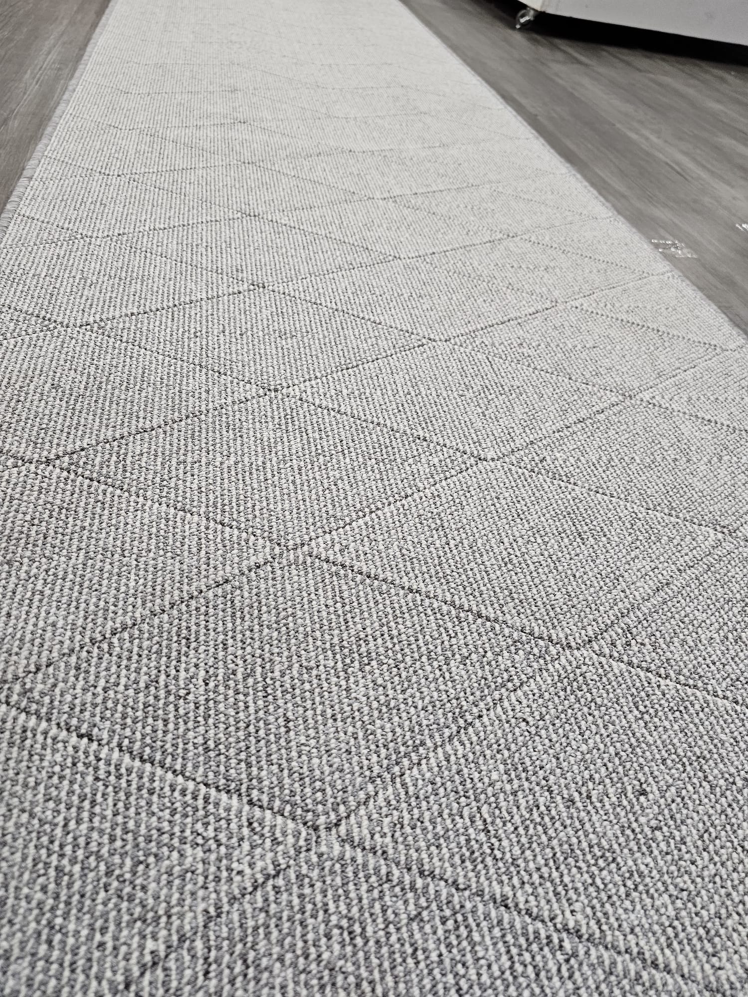 Nikotex Desi silver 67 cm Wide