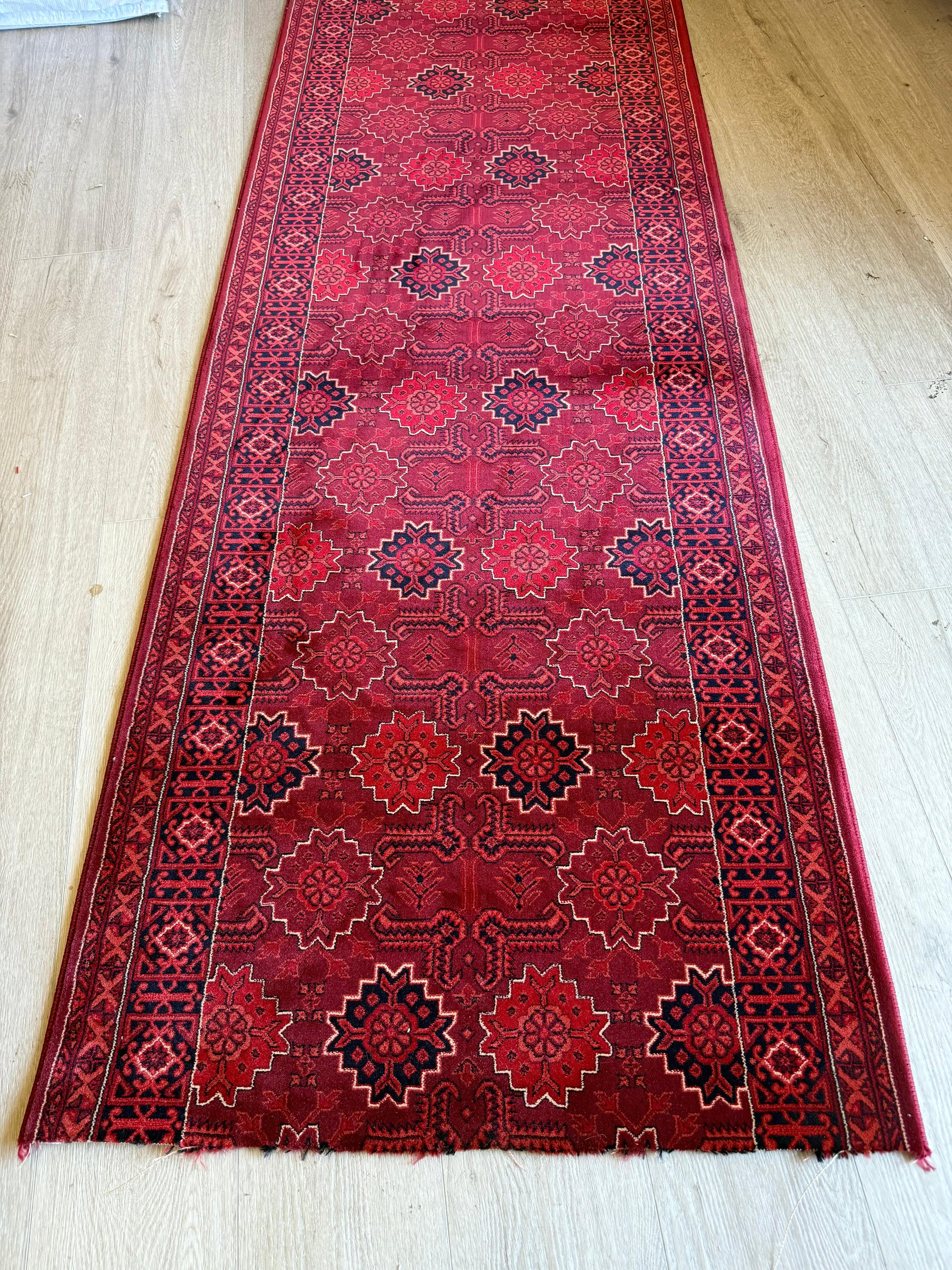 07 Hive Red Bordo oriental 80cm Wide