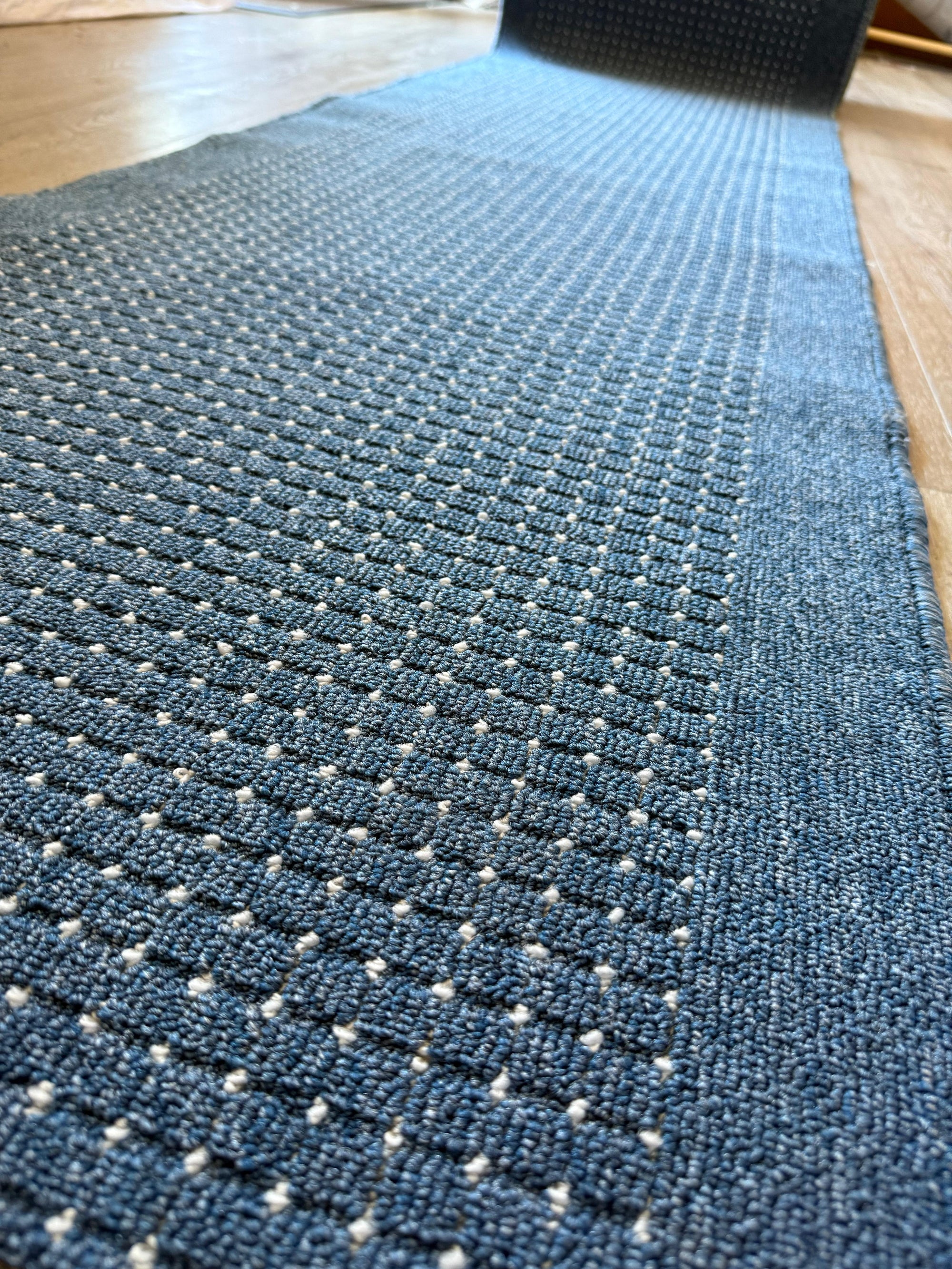Stanford blue Nikotex 80 cm Wide
