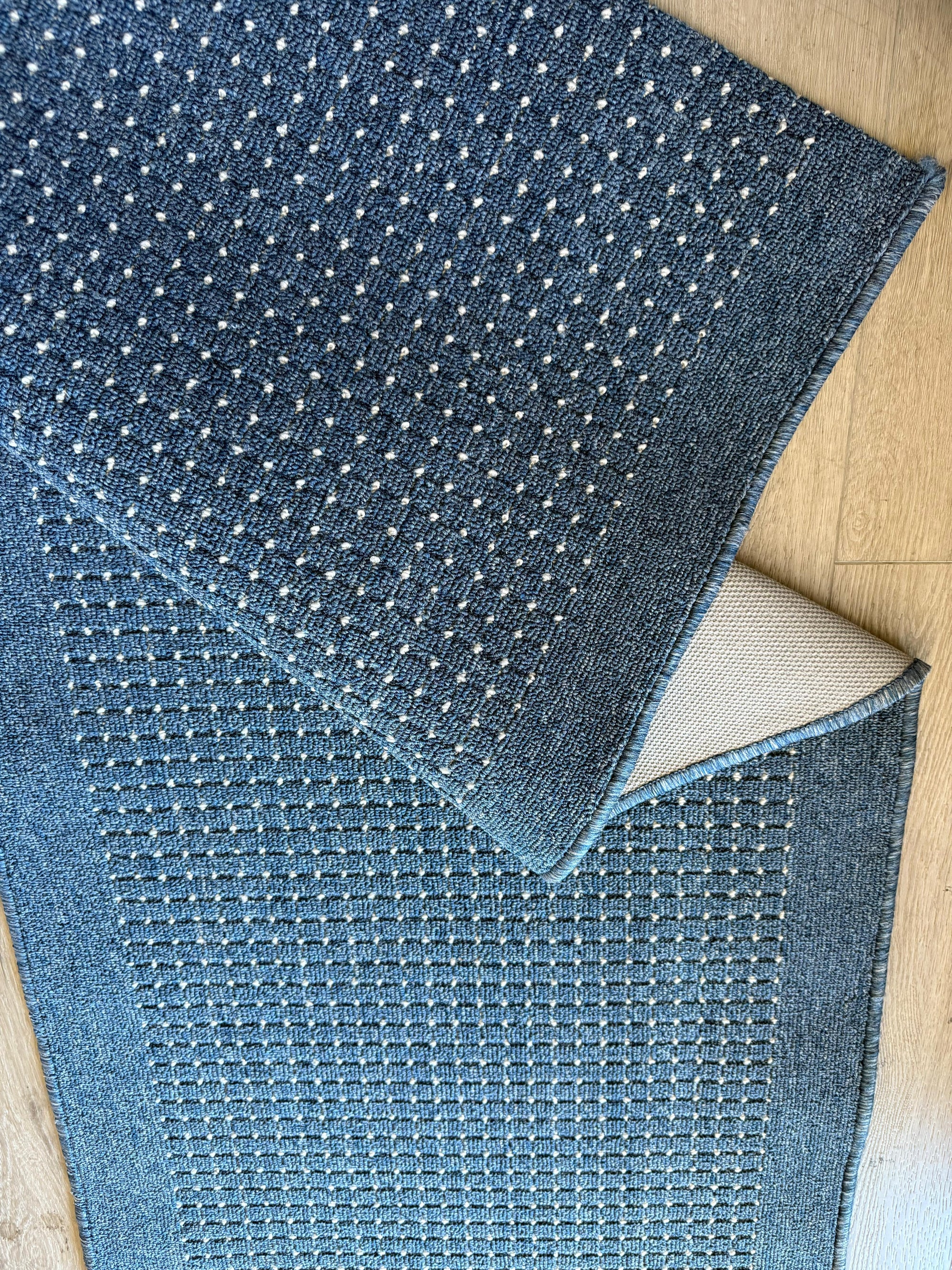Stanford blue Nikotex 80 cm Wide