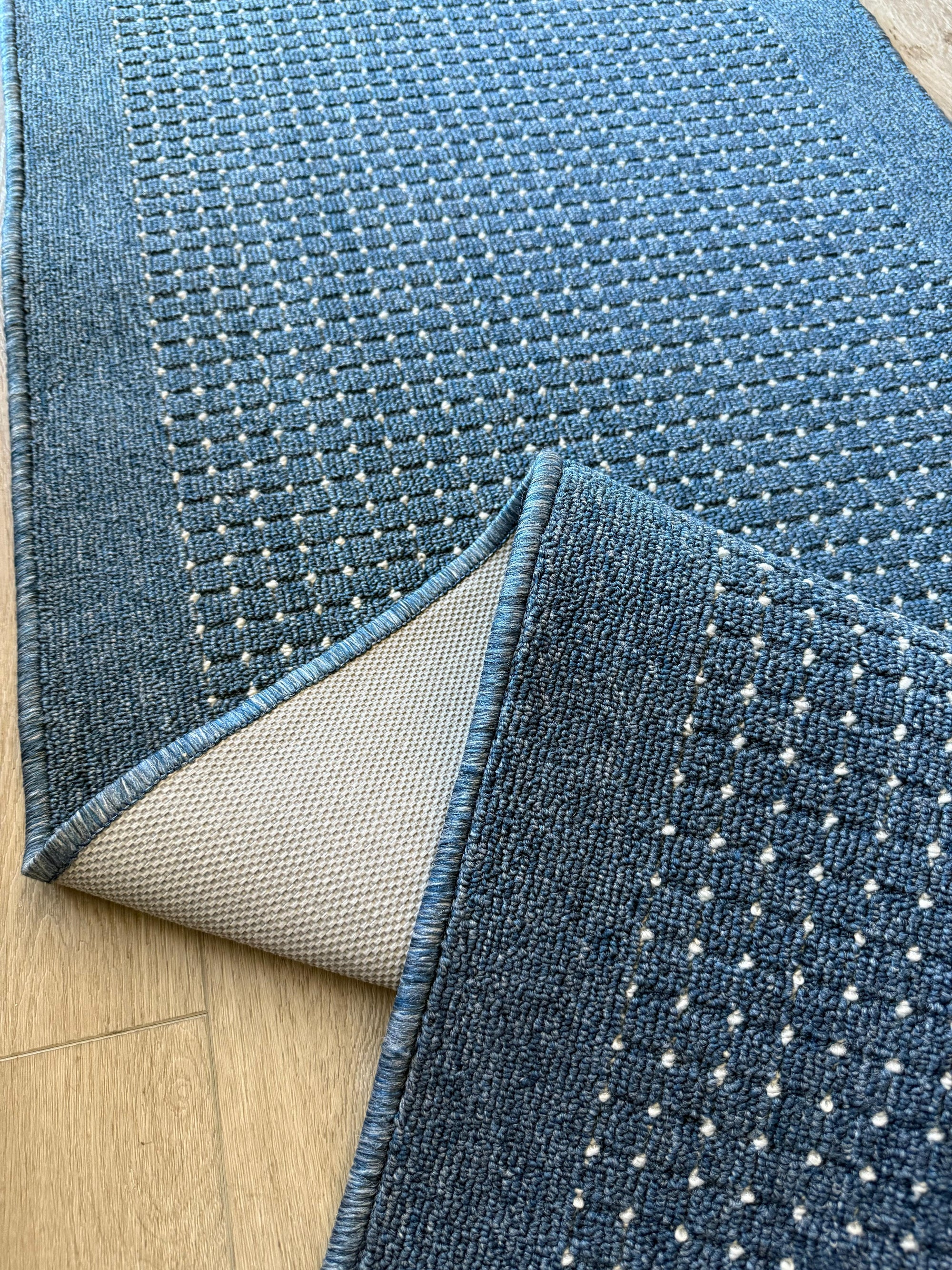 Stanford blue Nikotex 80 cm Wide