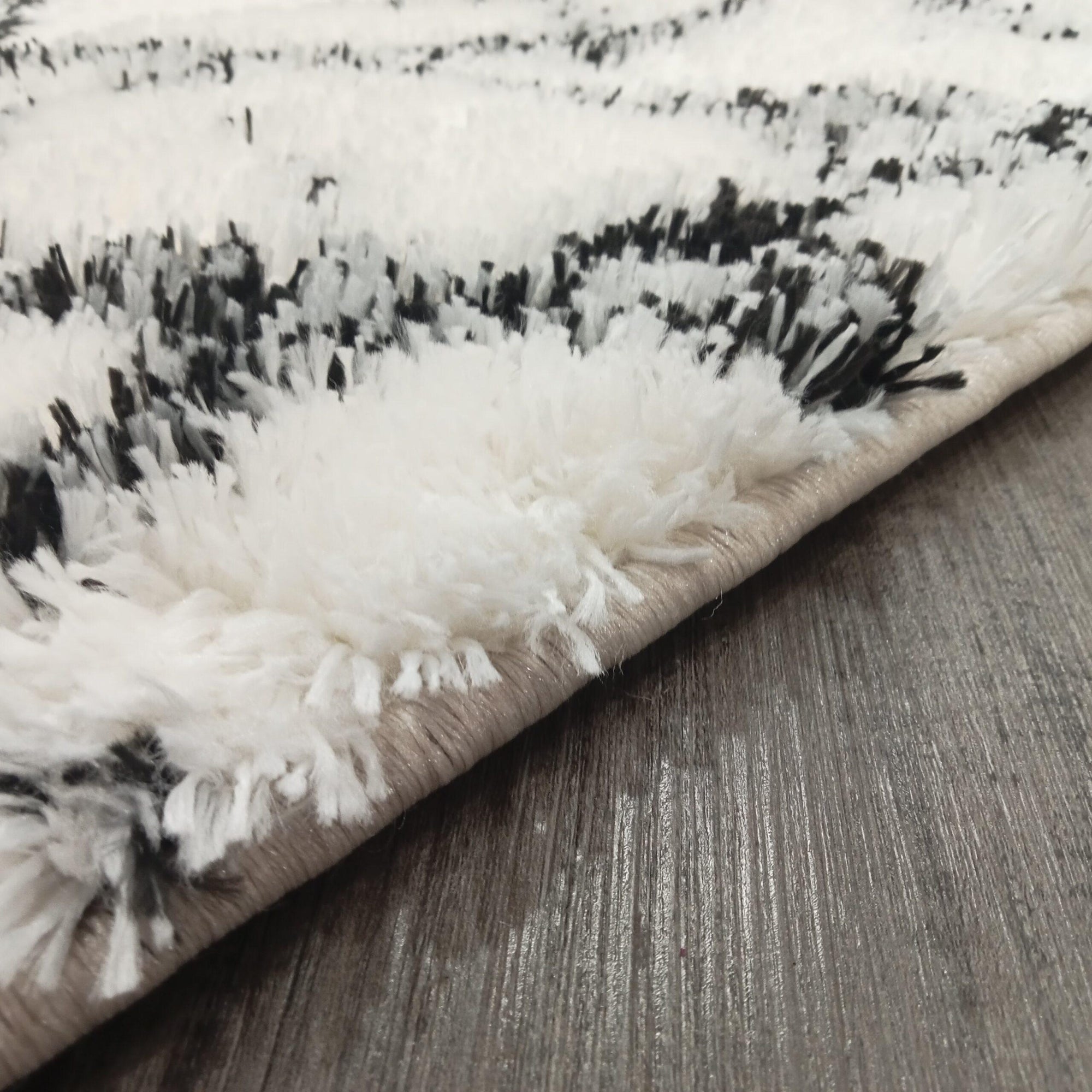 7 Jasmine shaggy 80 cm wide runner