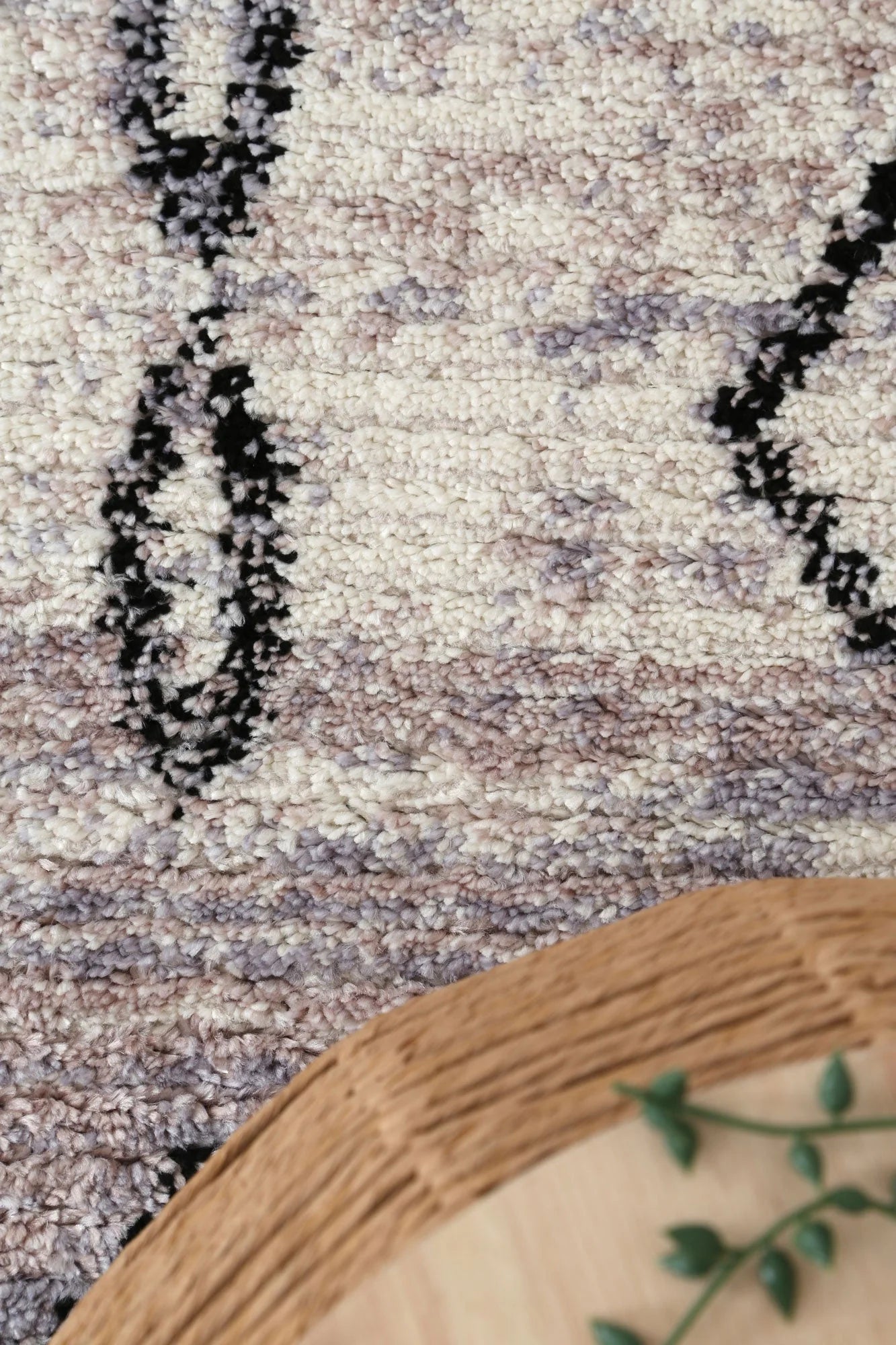 Morocco Tribal Diamond Ash shagg Rug