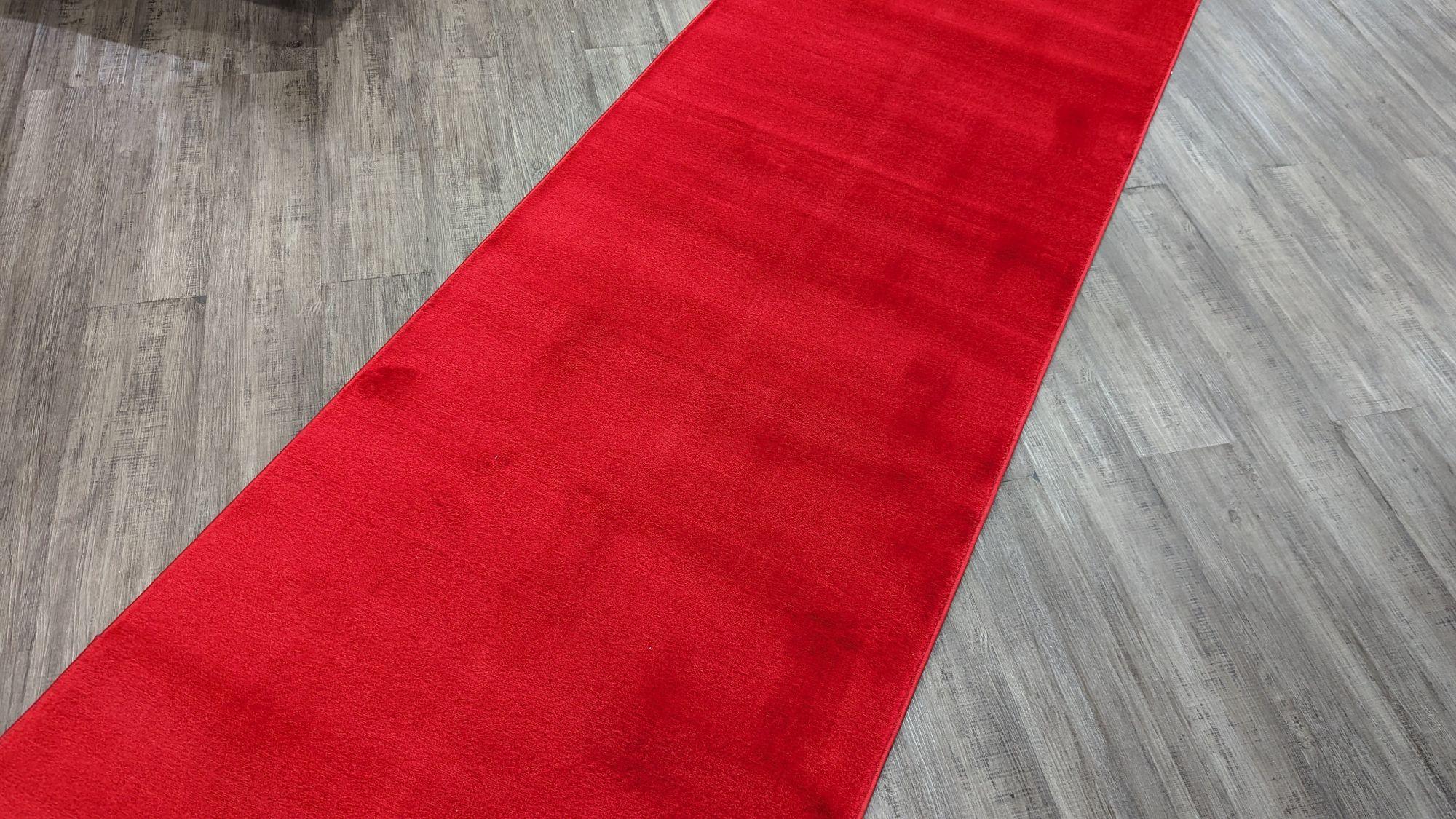 Celebrity Red 120 cm Wide
