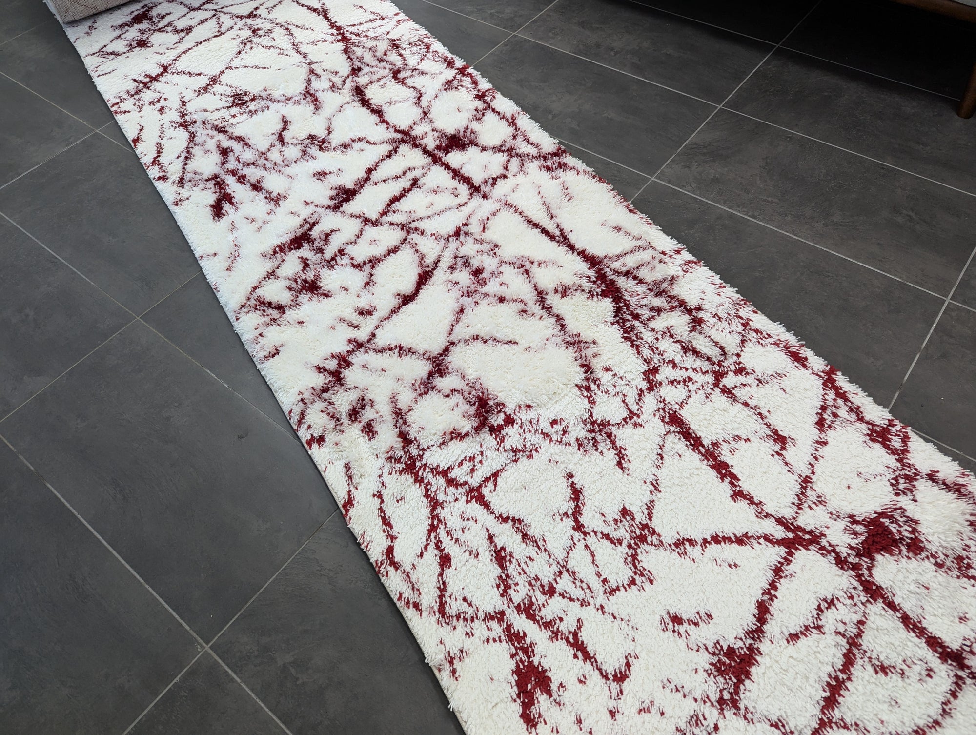 8 Jasmine shaggy 80 cm wide runner