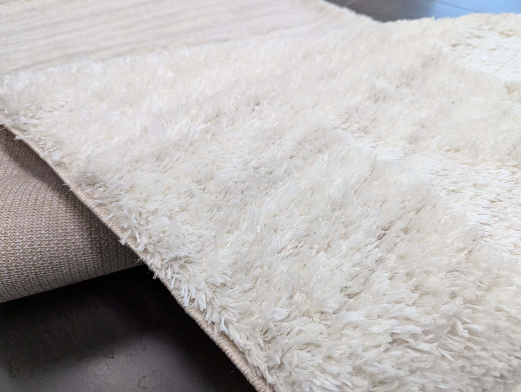3 Jasmine shaggy 80 cm wide runner