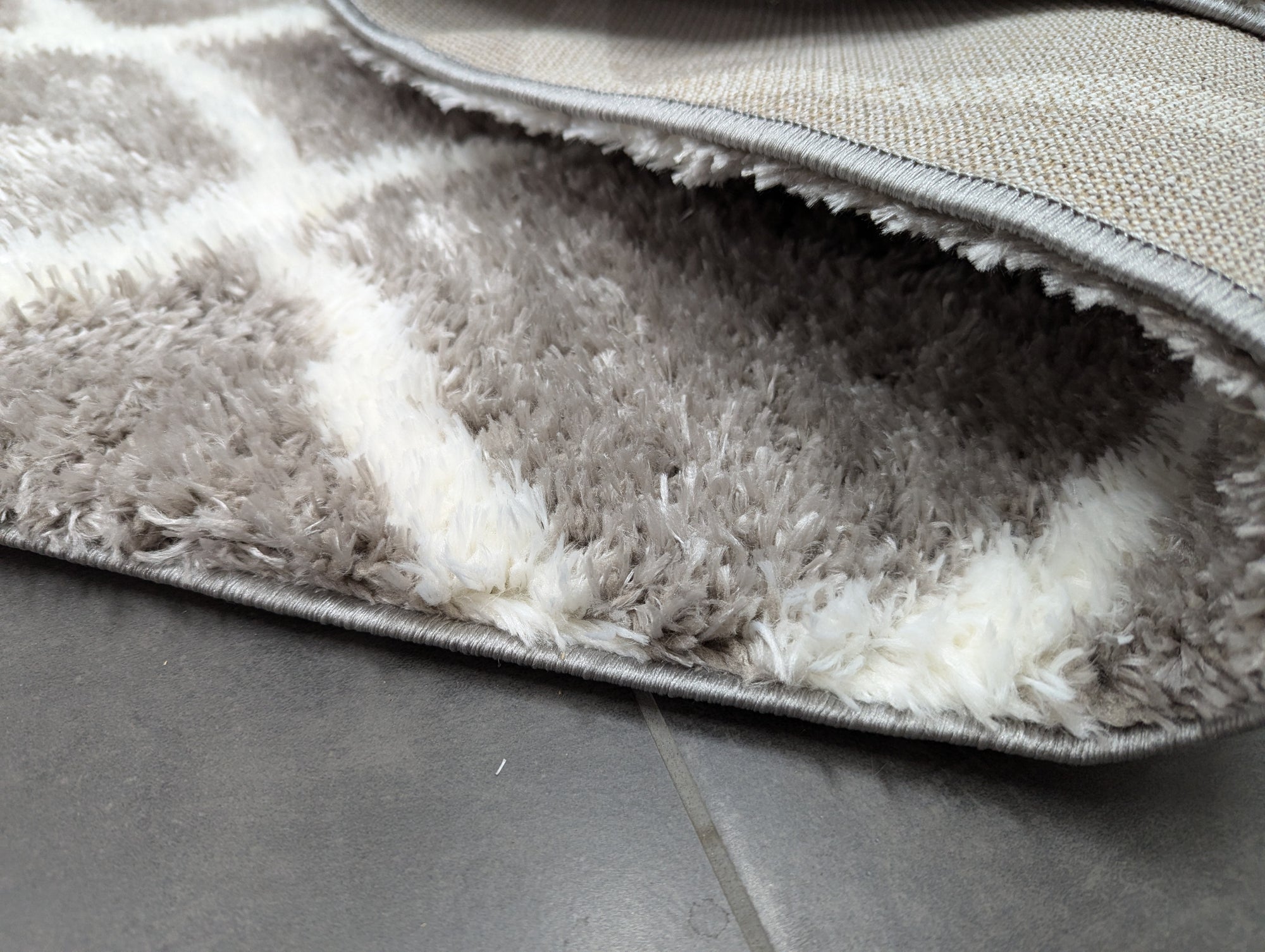 11 Jasmine shaggy 80 cm wide runner