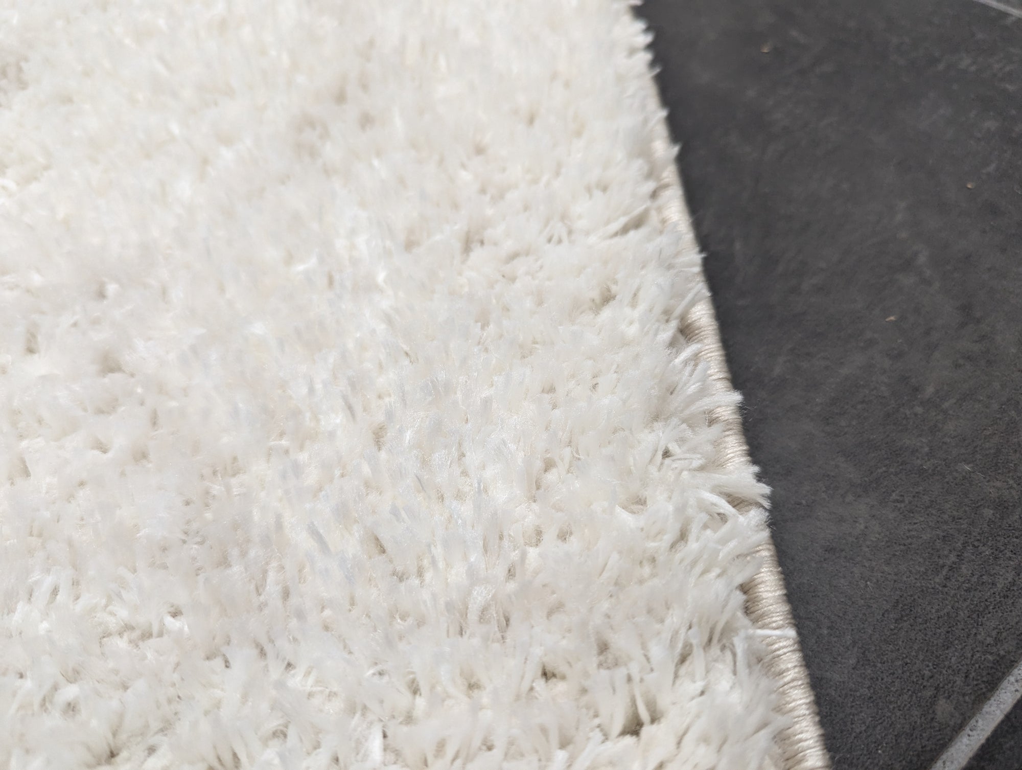 4 Jasmine shaggy 80 cm wide runner