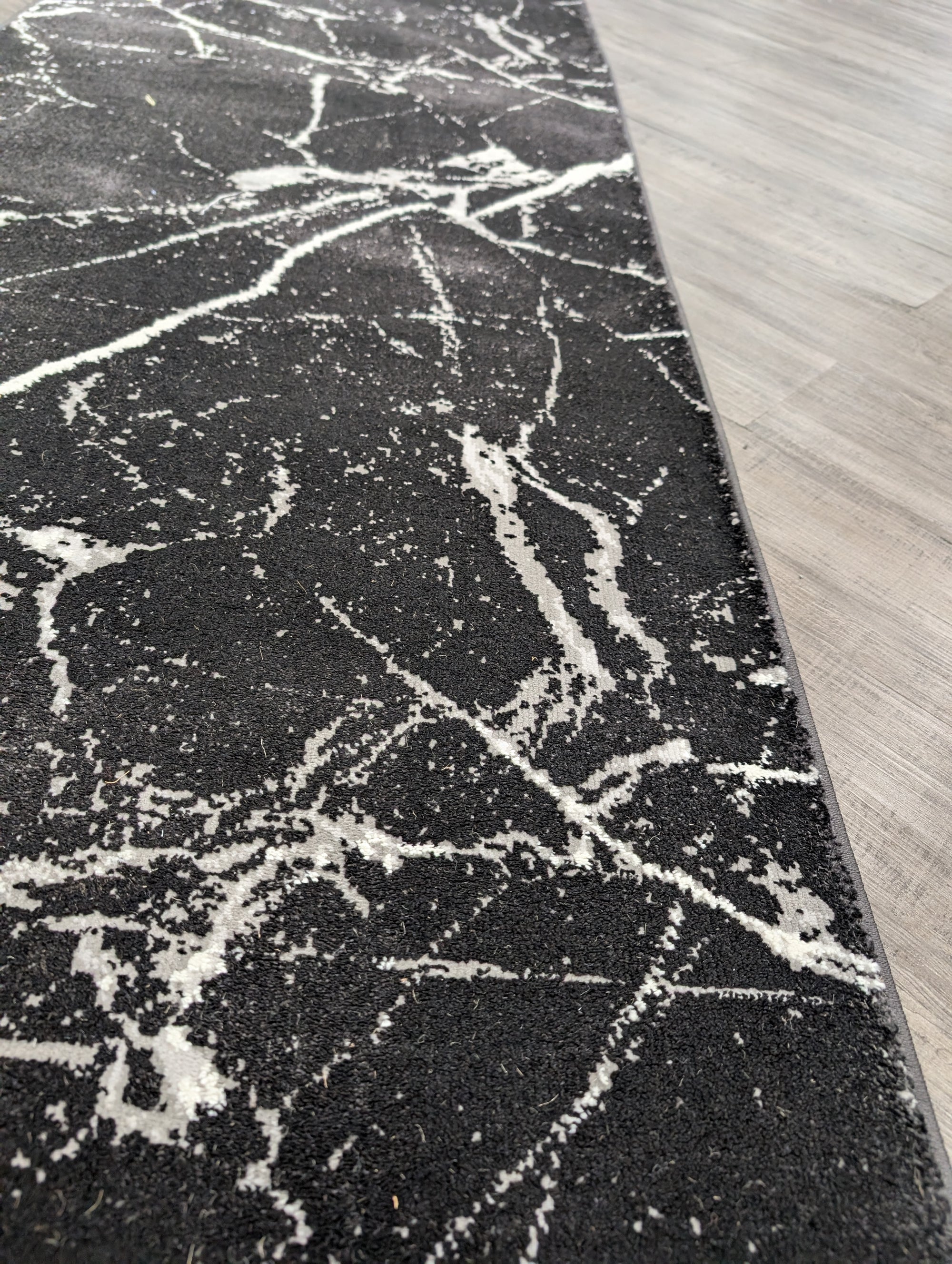 Axel 2 black cracked glass 80 cm Wide