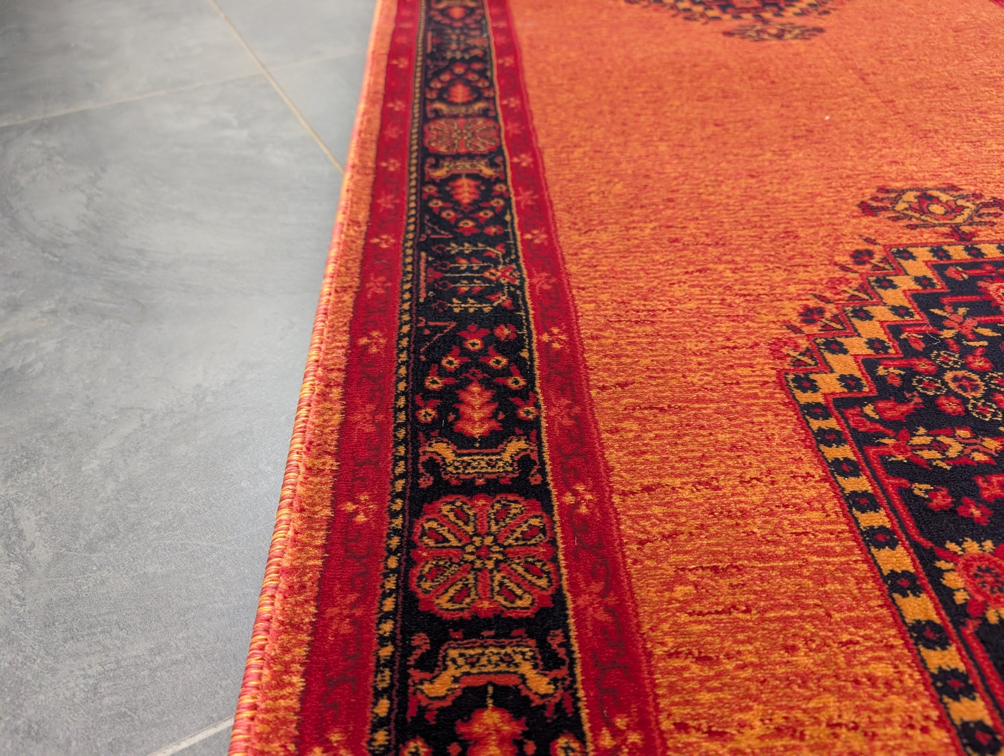 Hive burnt orange medallion oriental 80cm Wide