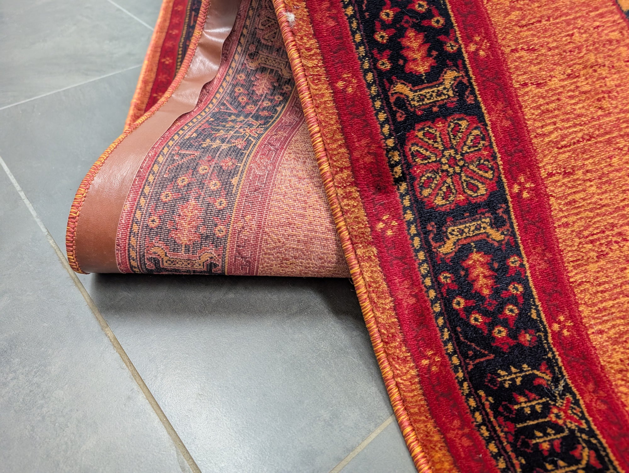 Hive burnt orange medallion oriental 80cm Wide