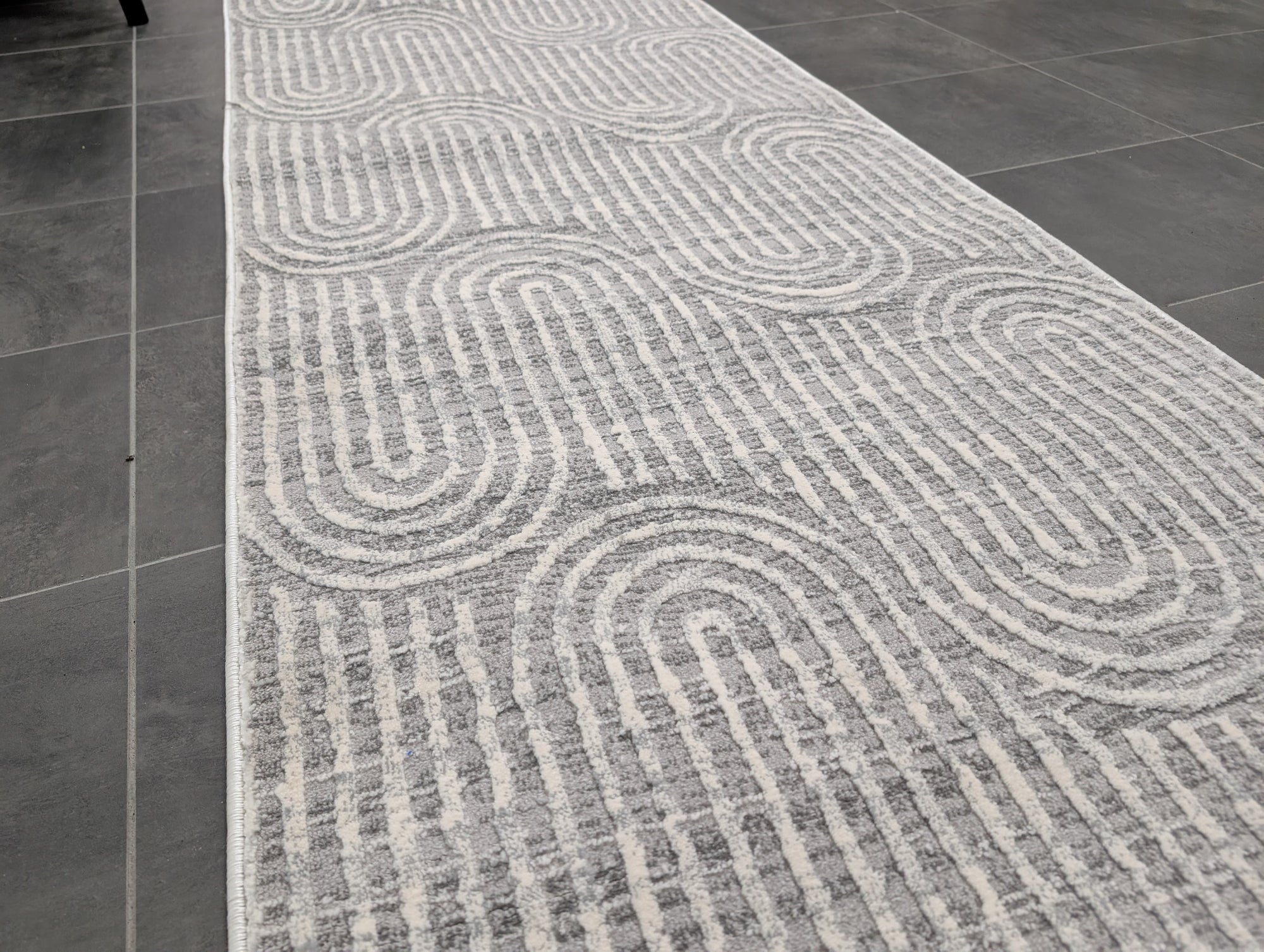 Deluxe modern runner 80 cm Wide