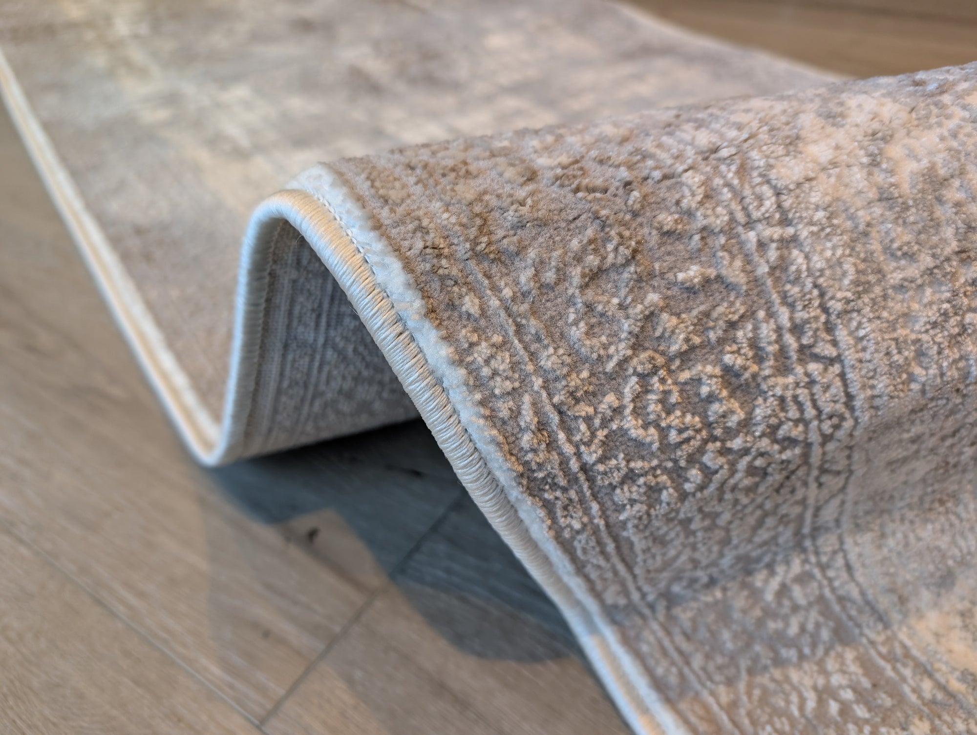 670 grey Deluxe runner 80 cm Wide
