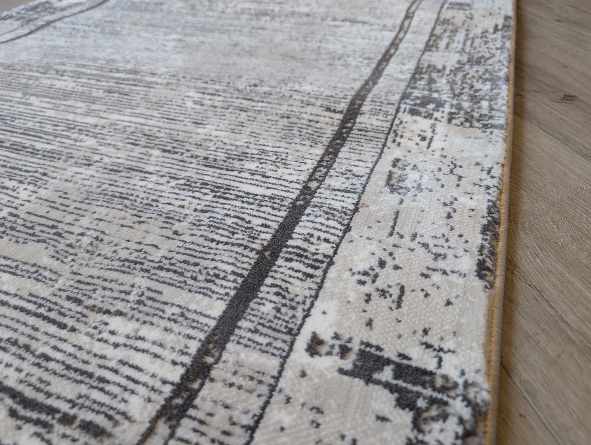 244 Merry cream gold simple runner 80cm Wide