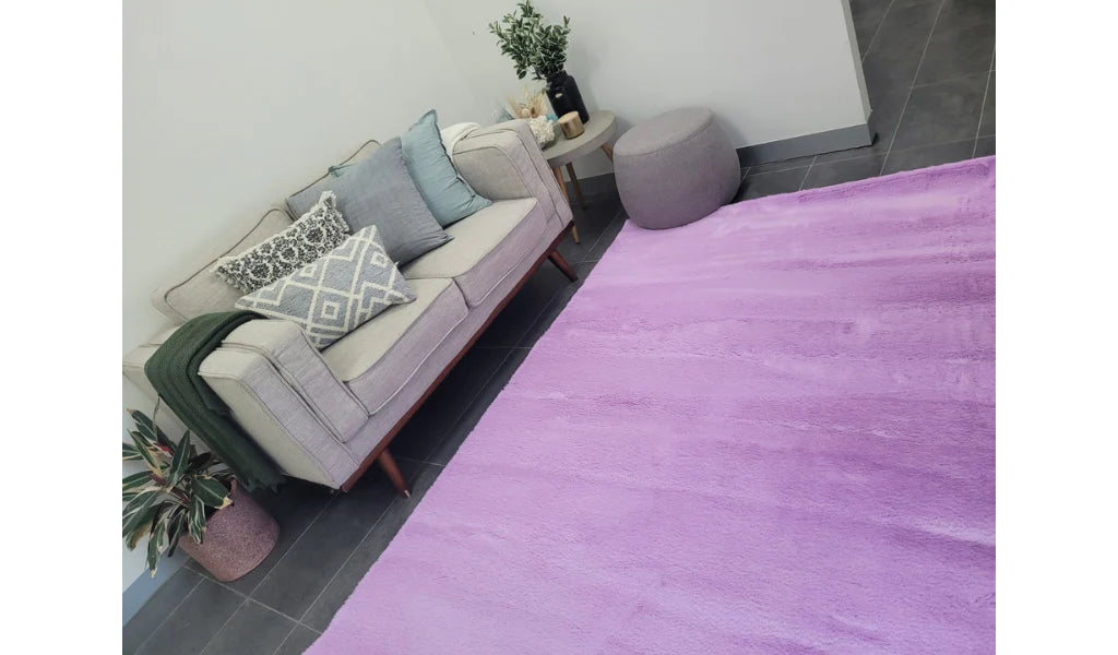 Super soft faux Fur Lilac purple rug