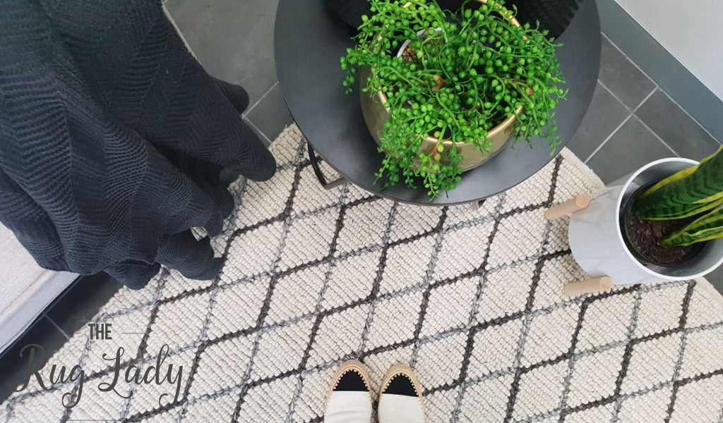 Civic Ivory Diamond Hand Woven Wool Rug