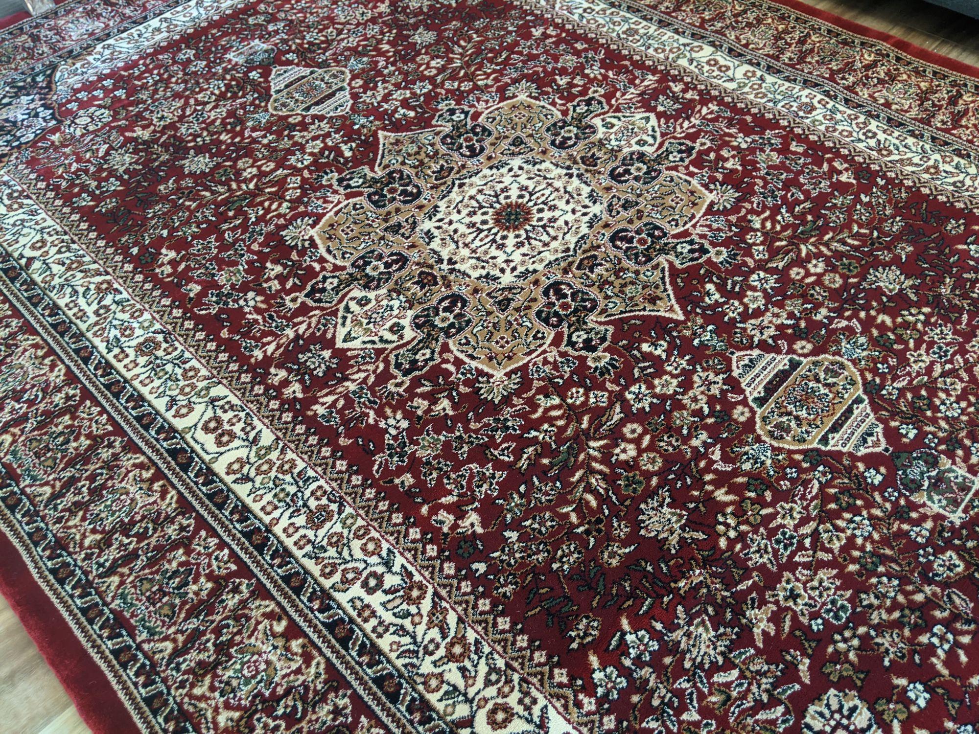 Benevolence 5235 Bordo