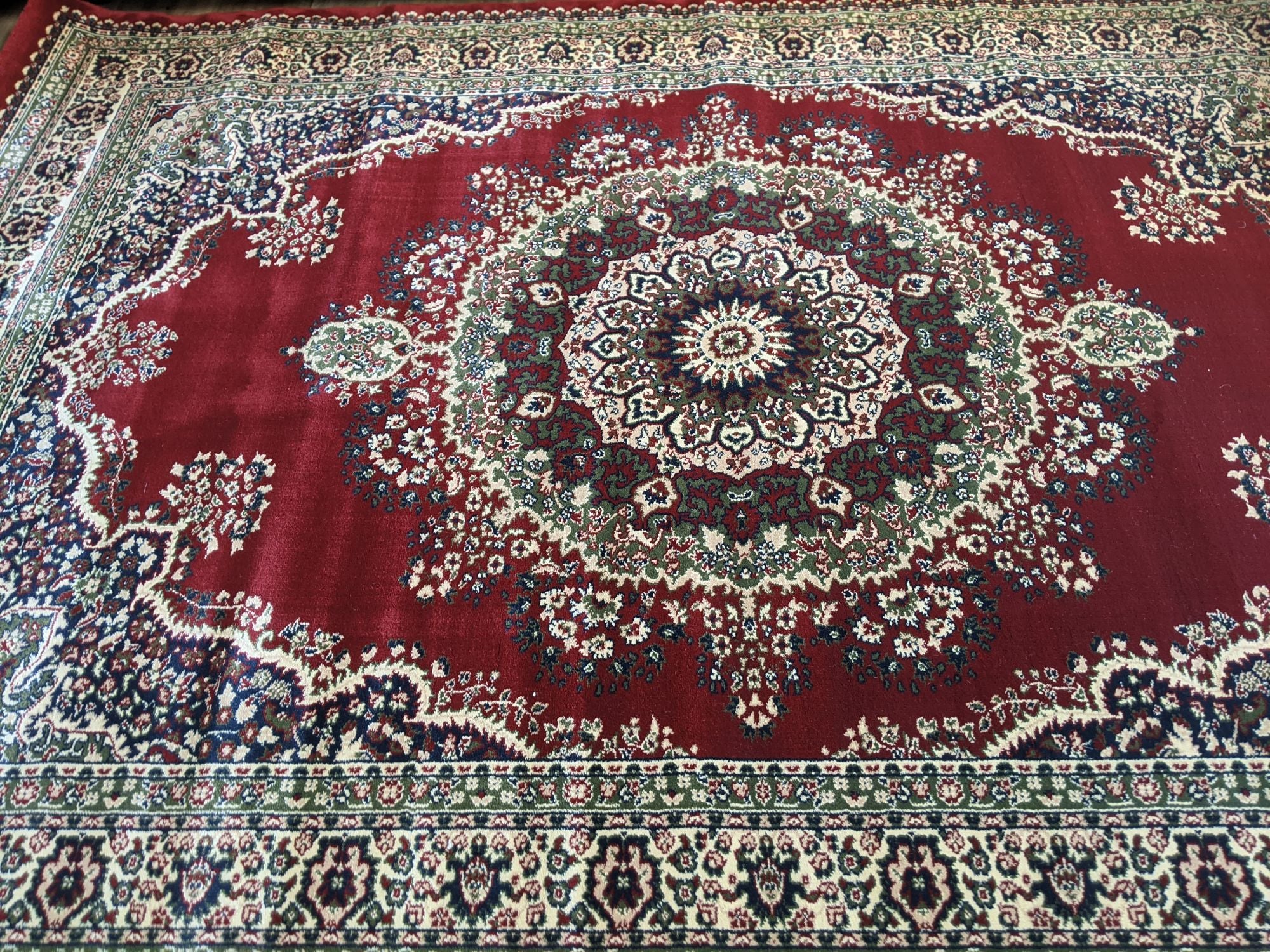 Benevolence Ladik Bordo Red rug