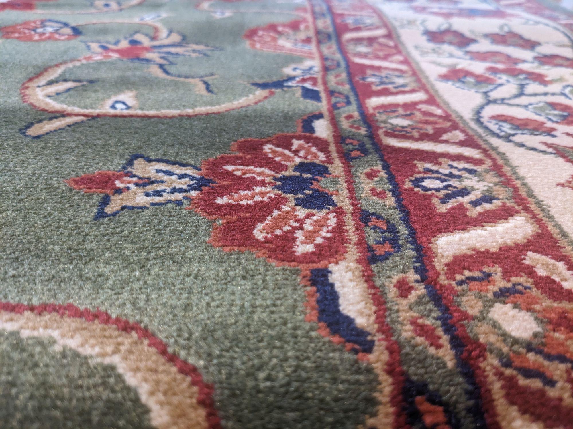 Ay01 Green Traditional Rug