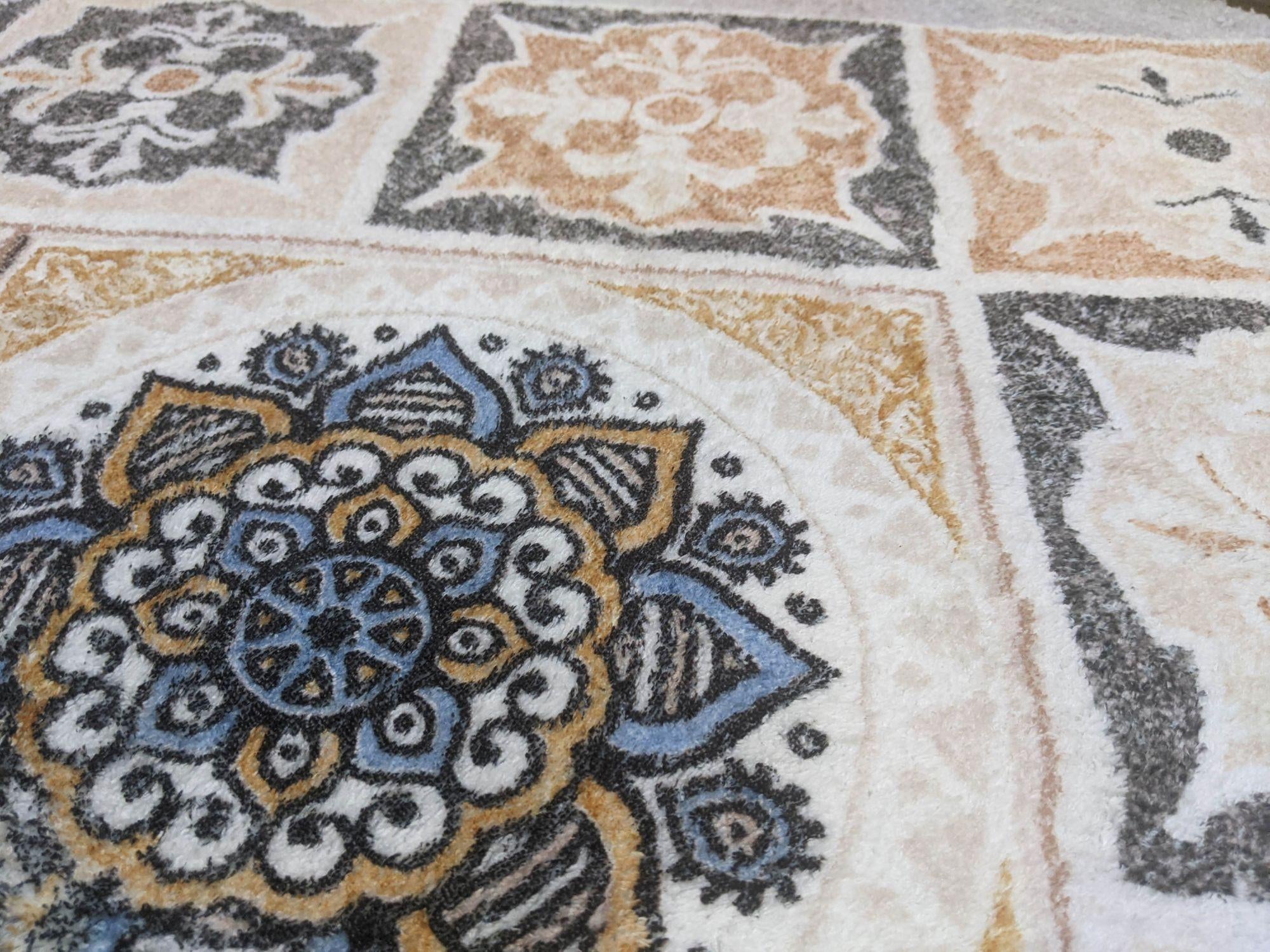 11 Meeno 67 cm Wide