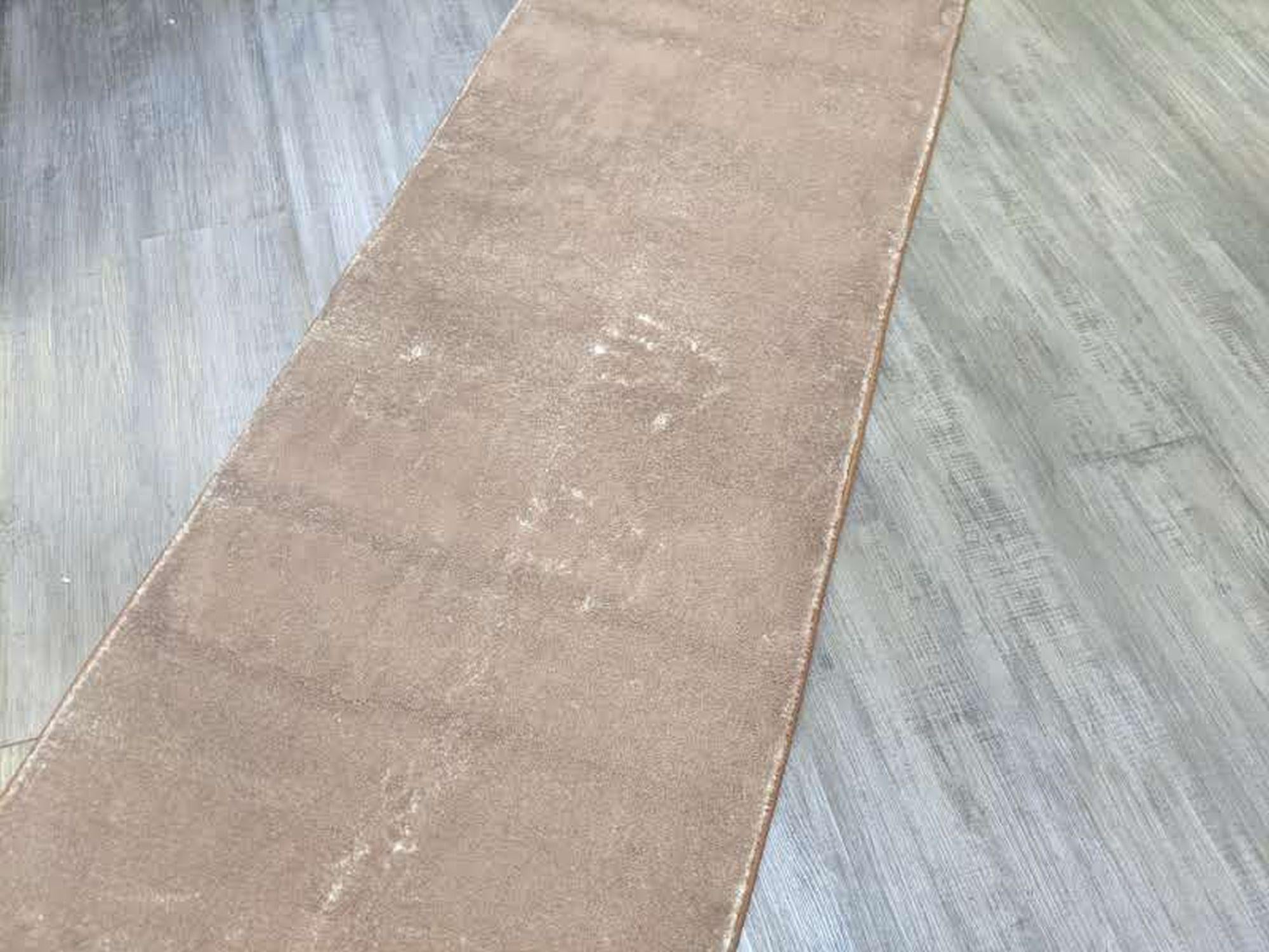 14 Meeno 67 cm Wide