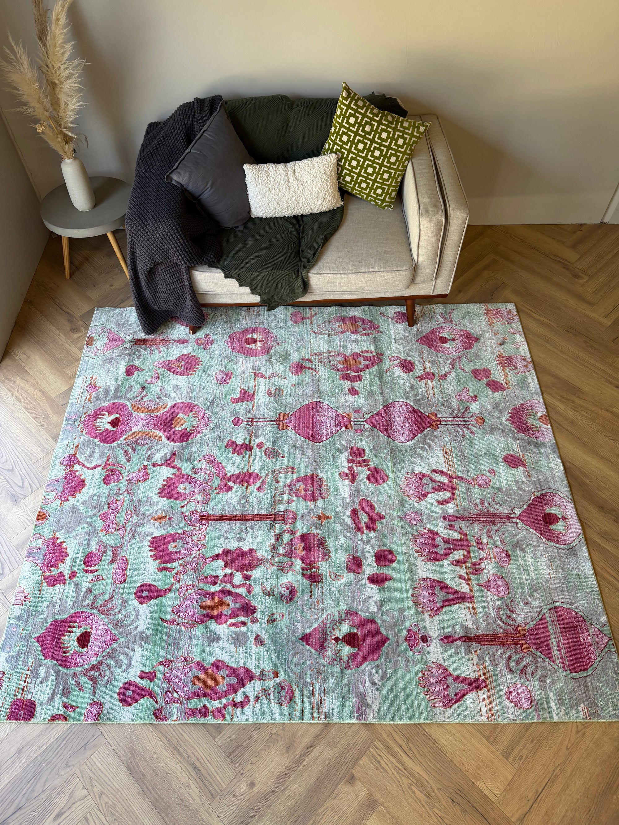 Mint Mirage Ikat Rug – 240 x 305