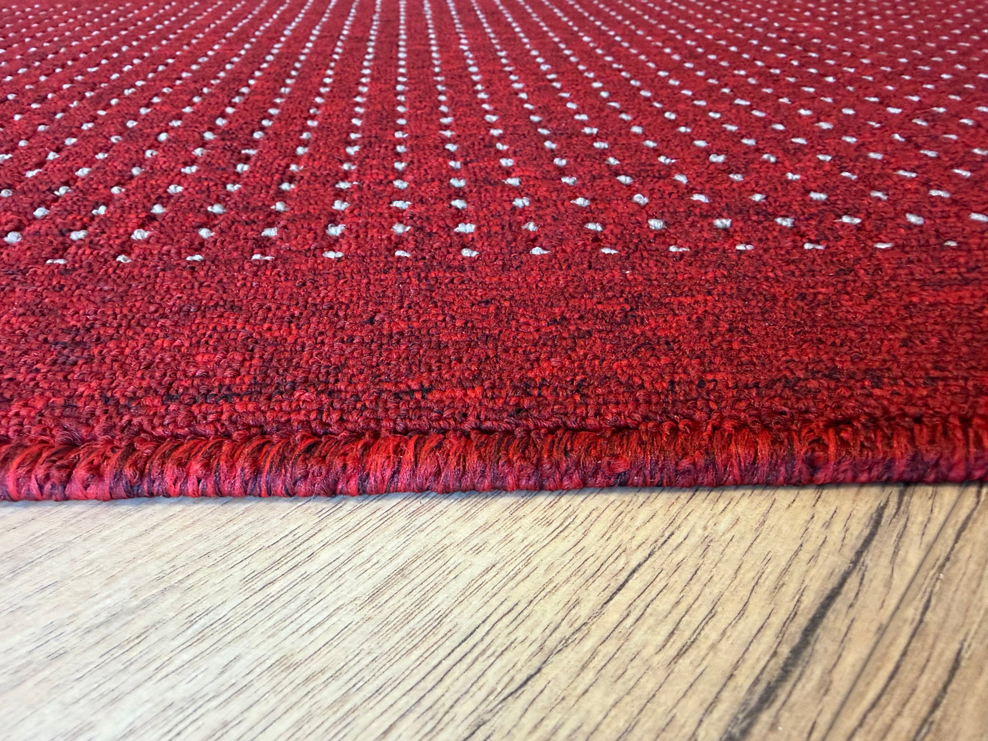 Dotted nikotex Design Red 67cm wide