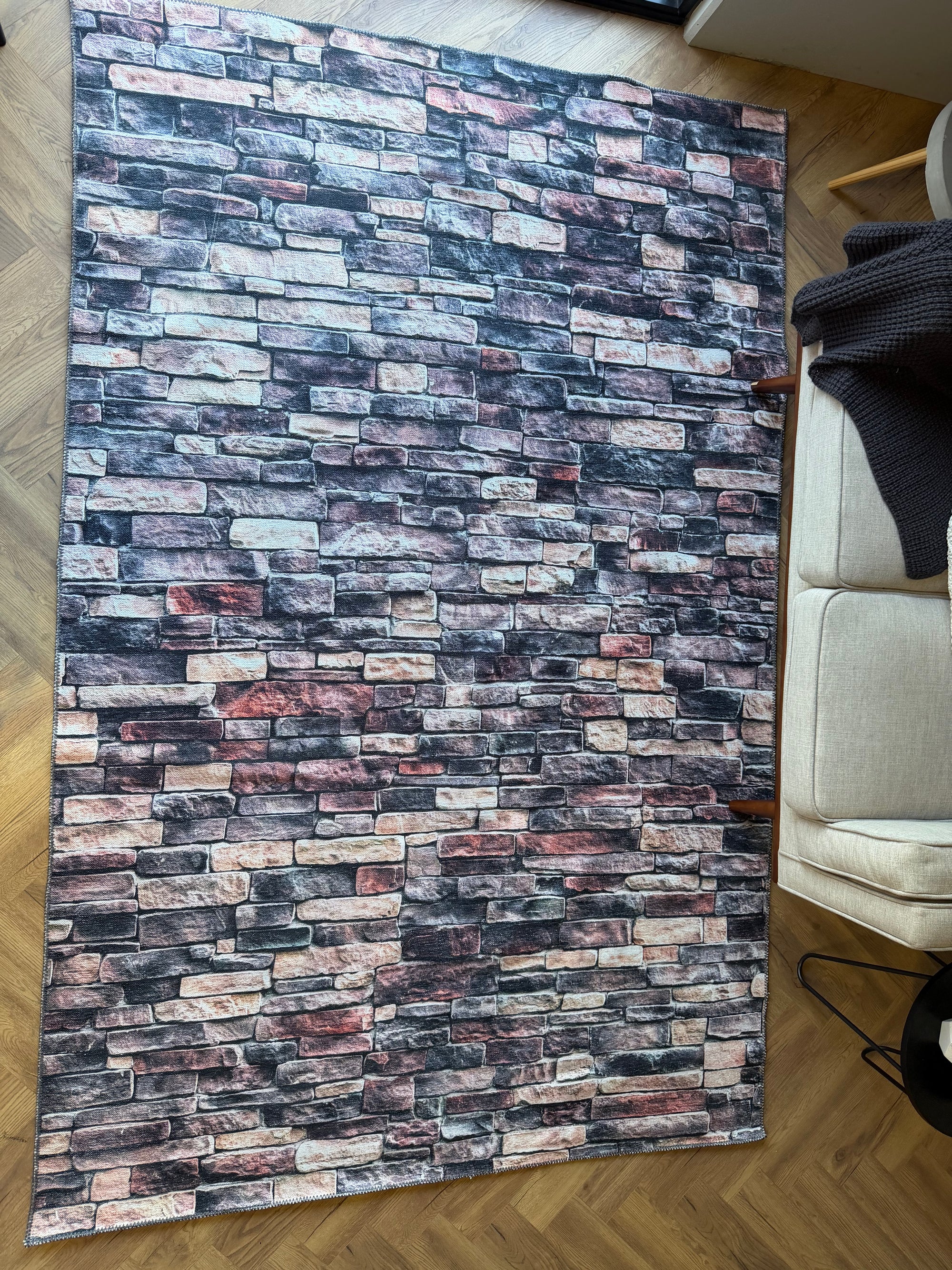 Cozy Stone Wall Machine Washable Rug 200x300