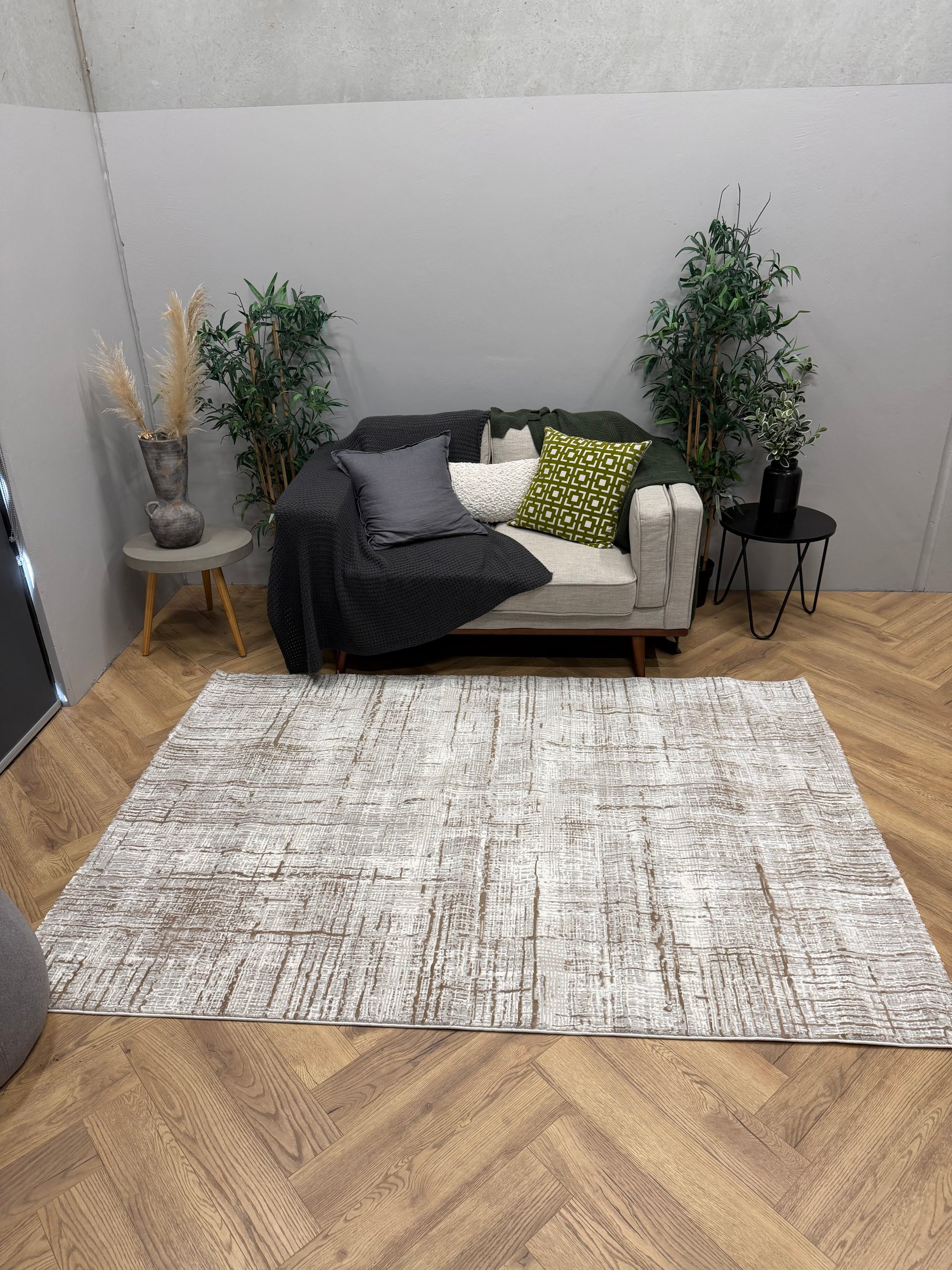 Betty Crosshatch cream Gold Rug