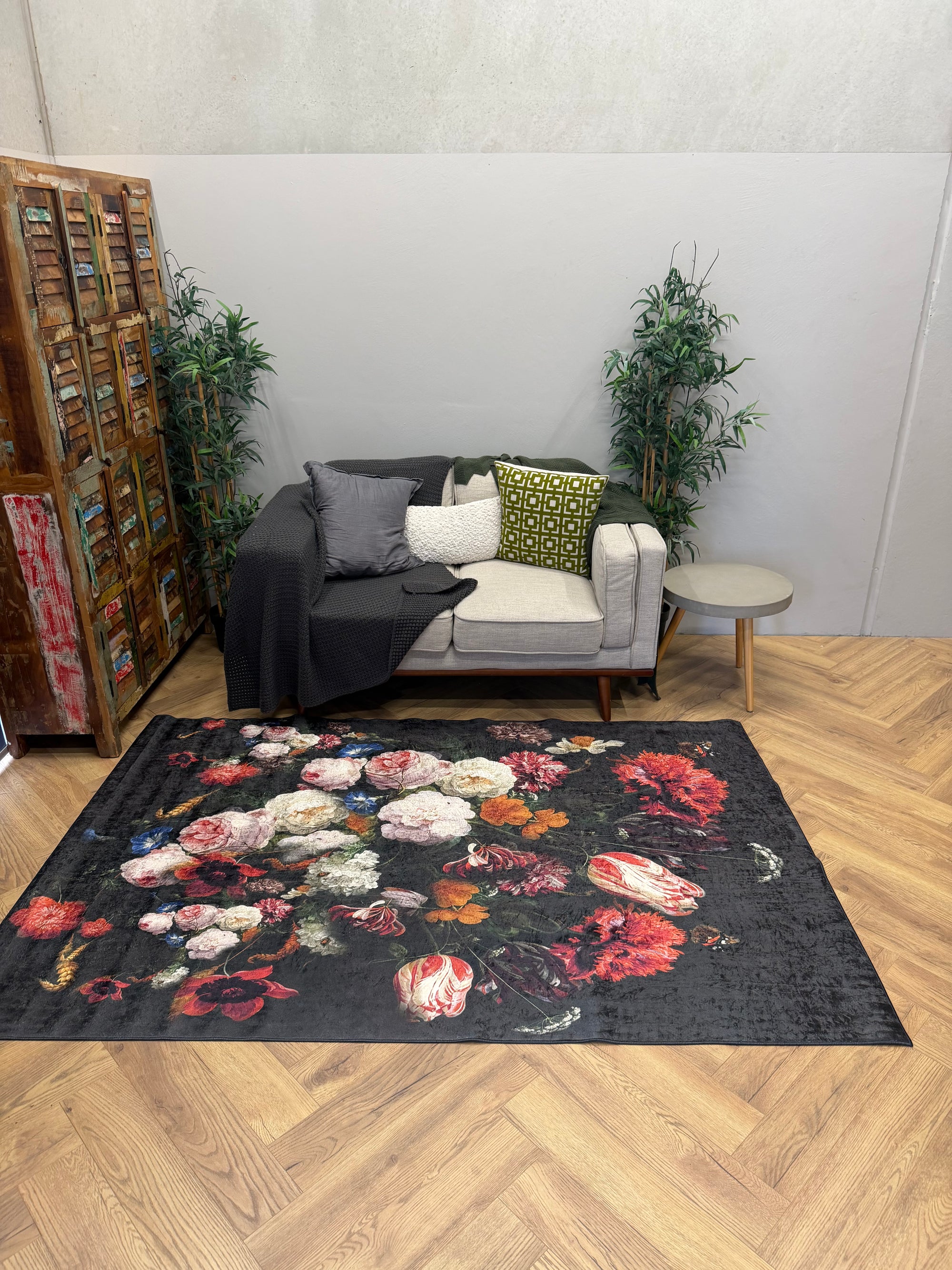Flosker Midnight Bloom Floral Rug