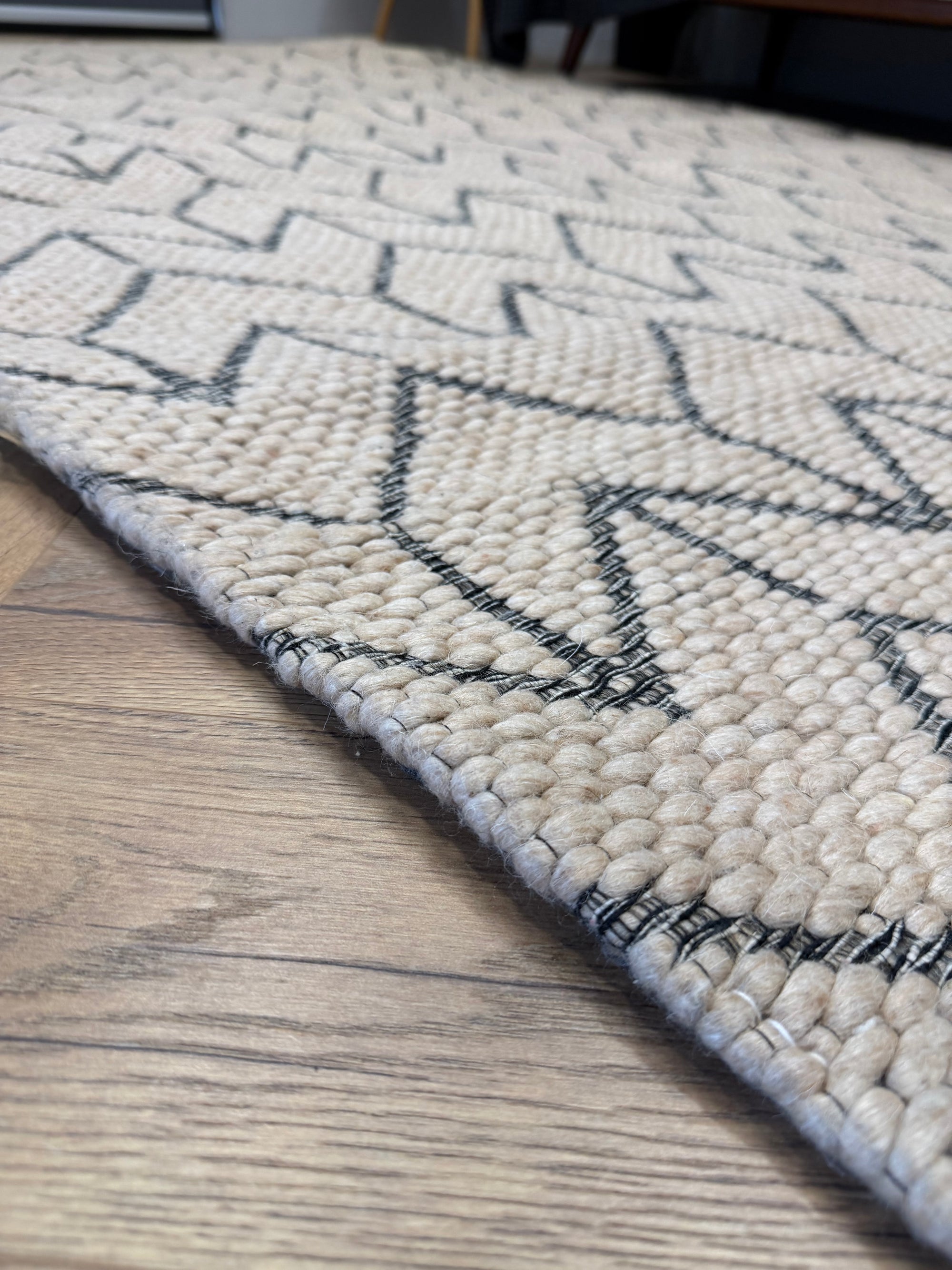 Jolarrow Chevron Nude Wool Blend Rug