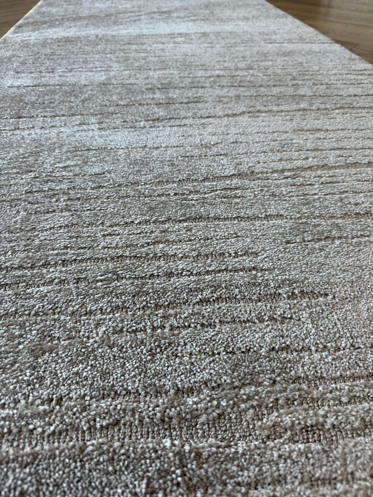 Moopy Beige lines modern 100cm runner