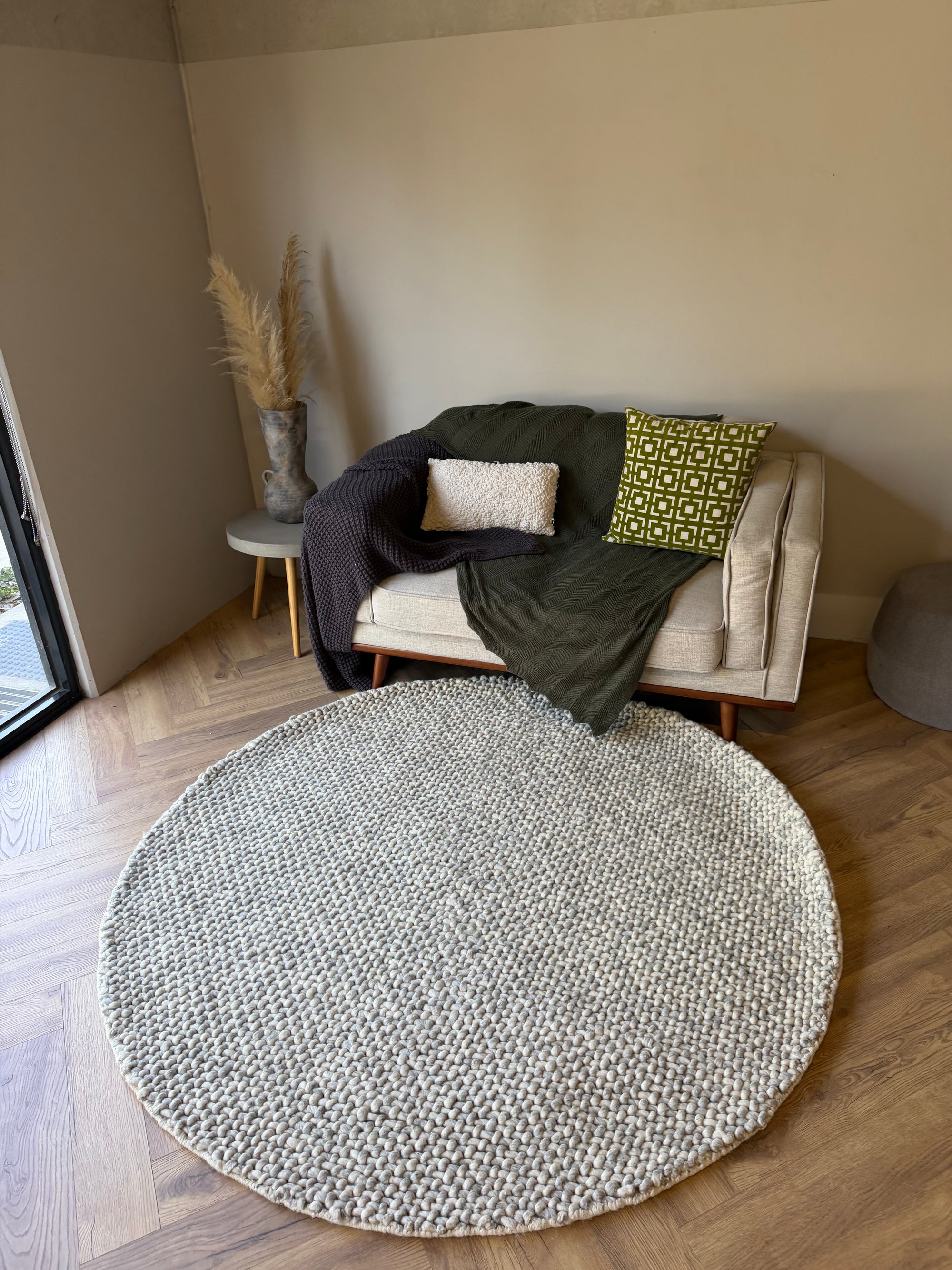 Avani Luna Pebble Wool Round Rug 180x180