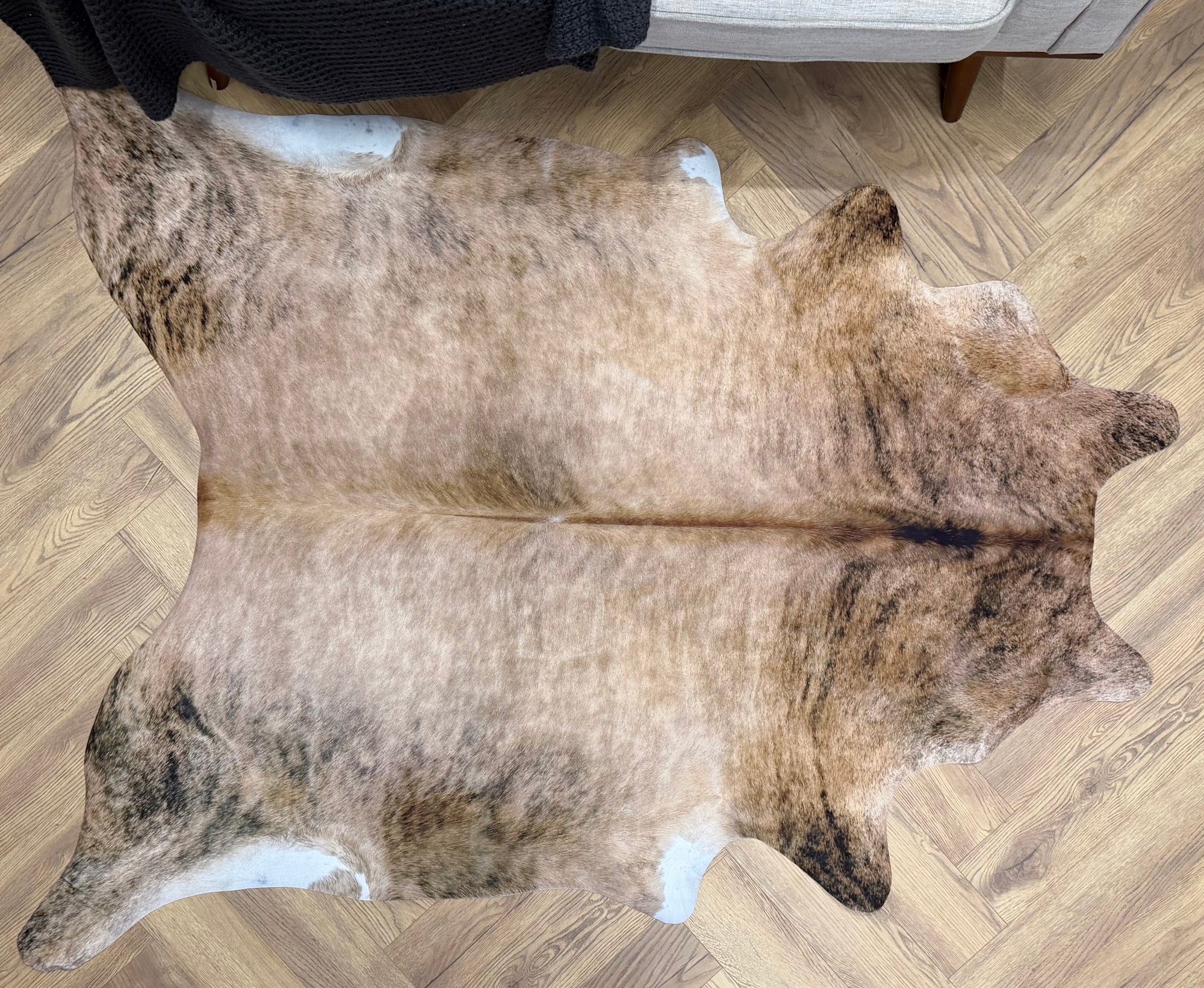 Savannah Brindle Faux Cowhide Rug – Natural Brown