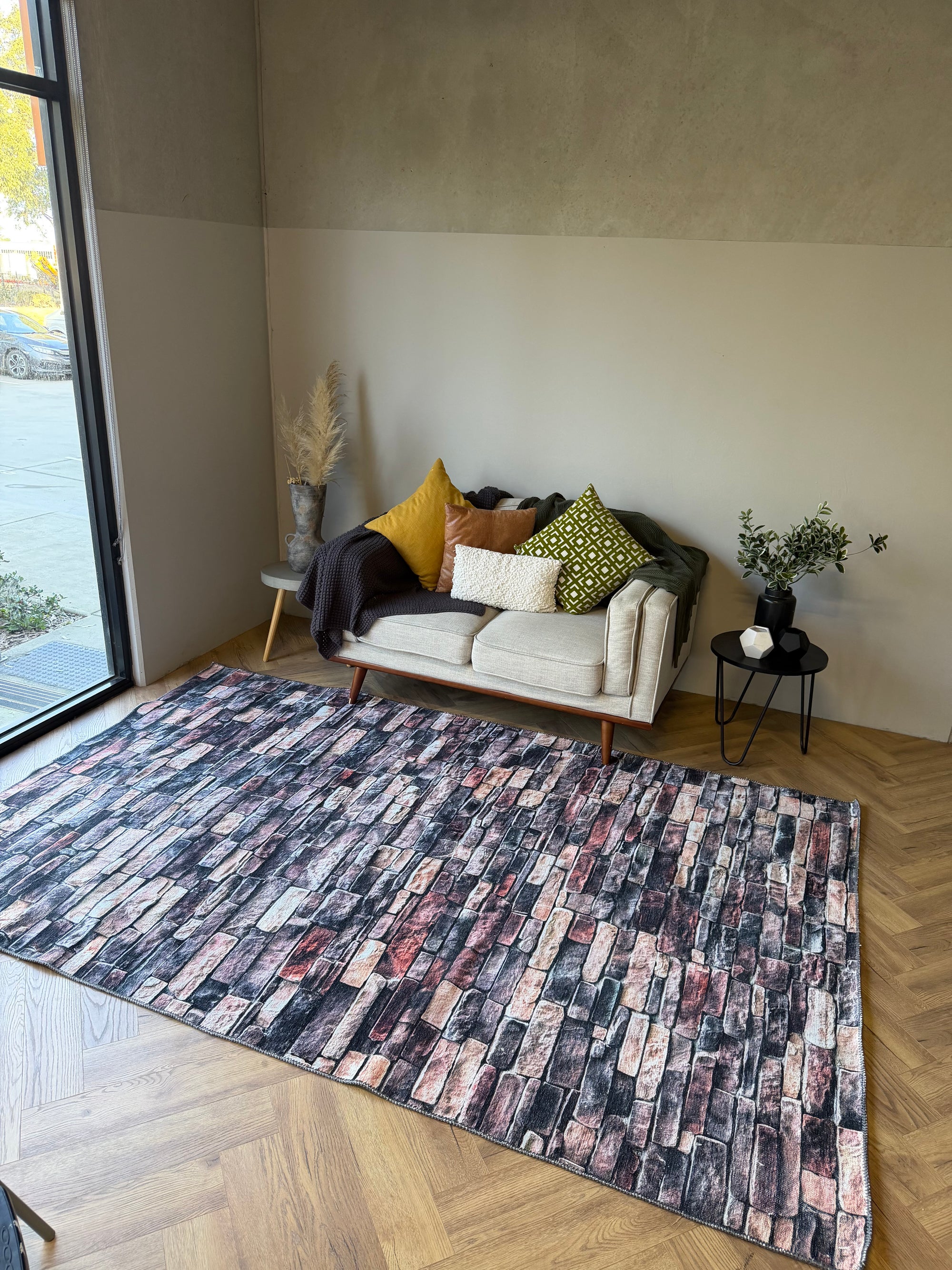 Cozy Stone Wall Machine Washable Rug 200x300