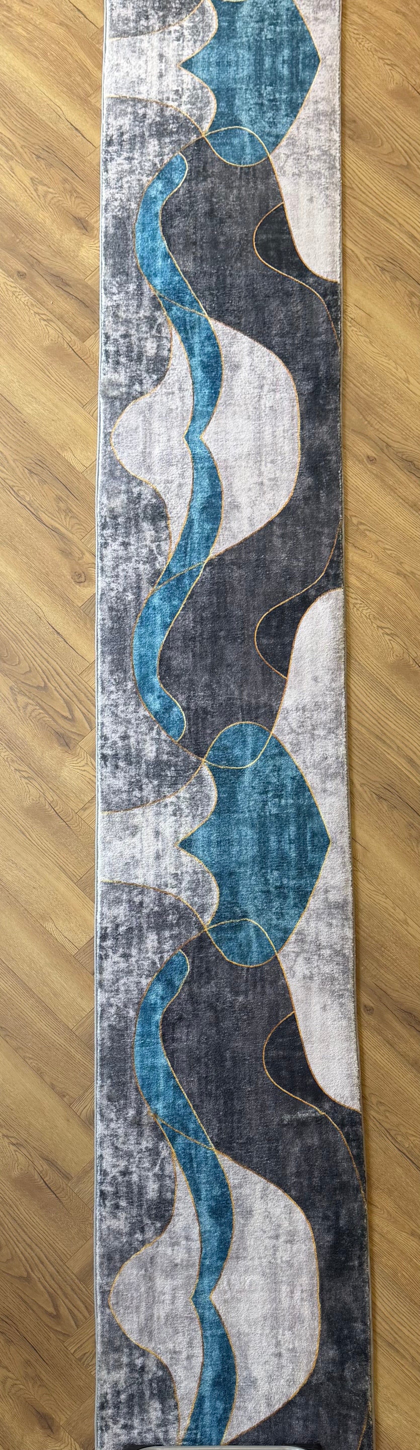 44 Meeno 67 cm Wide