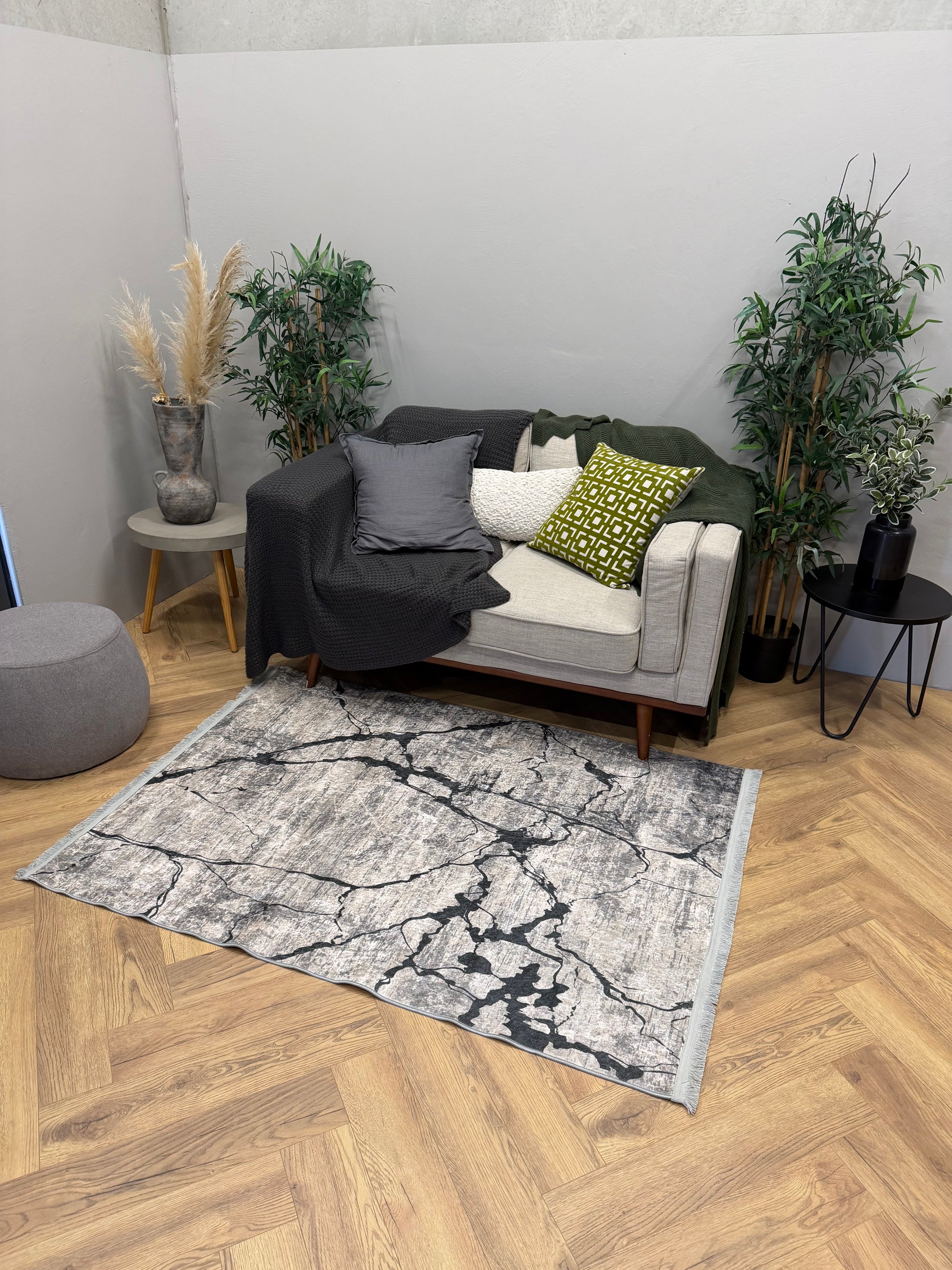 Marbella Marble Abstract Rug – Silver & Charcoal