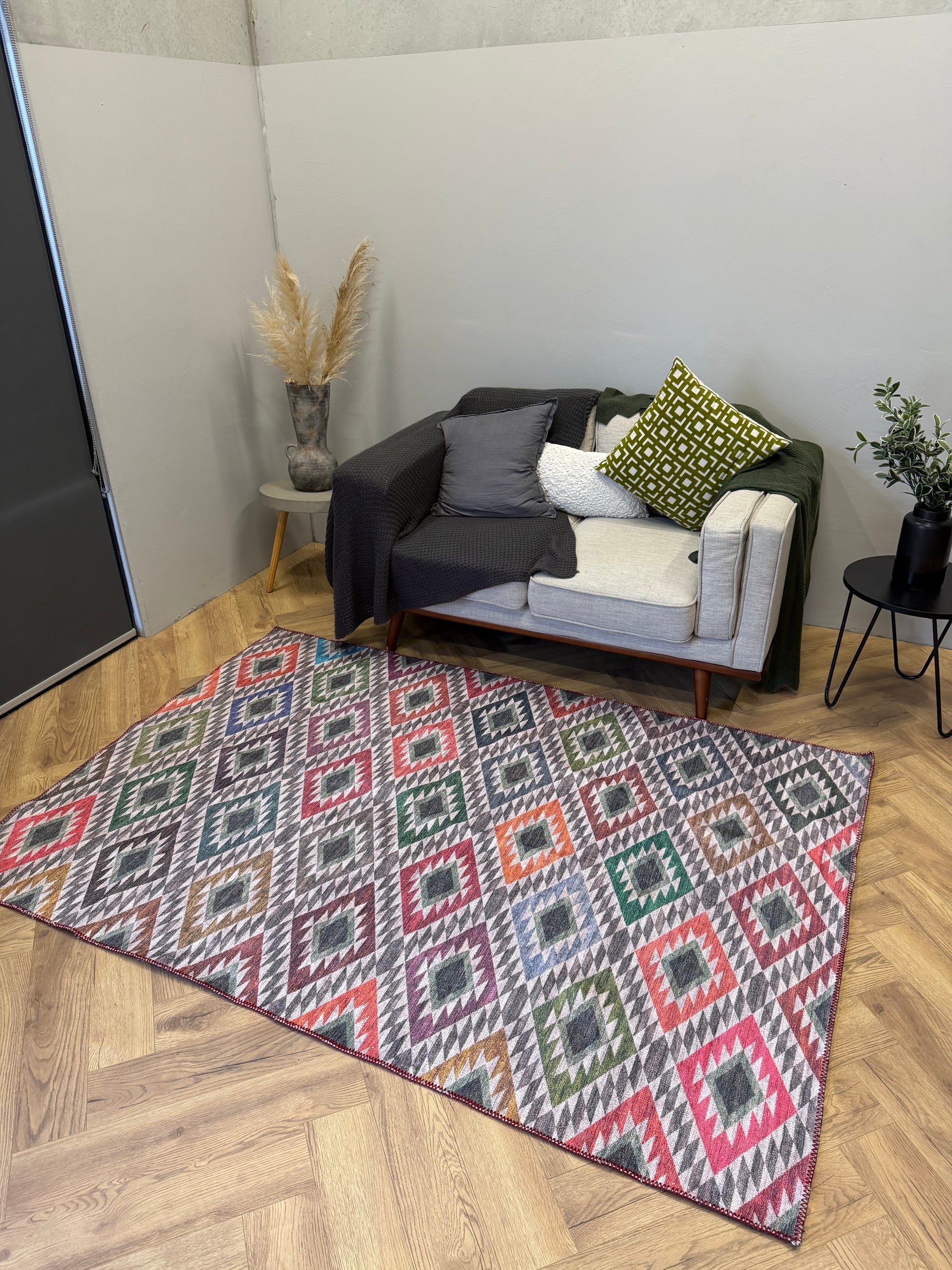 Cozy Machine Washable Diamond Mosaic Rug 160×230cm