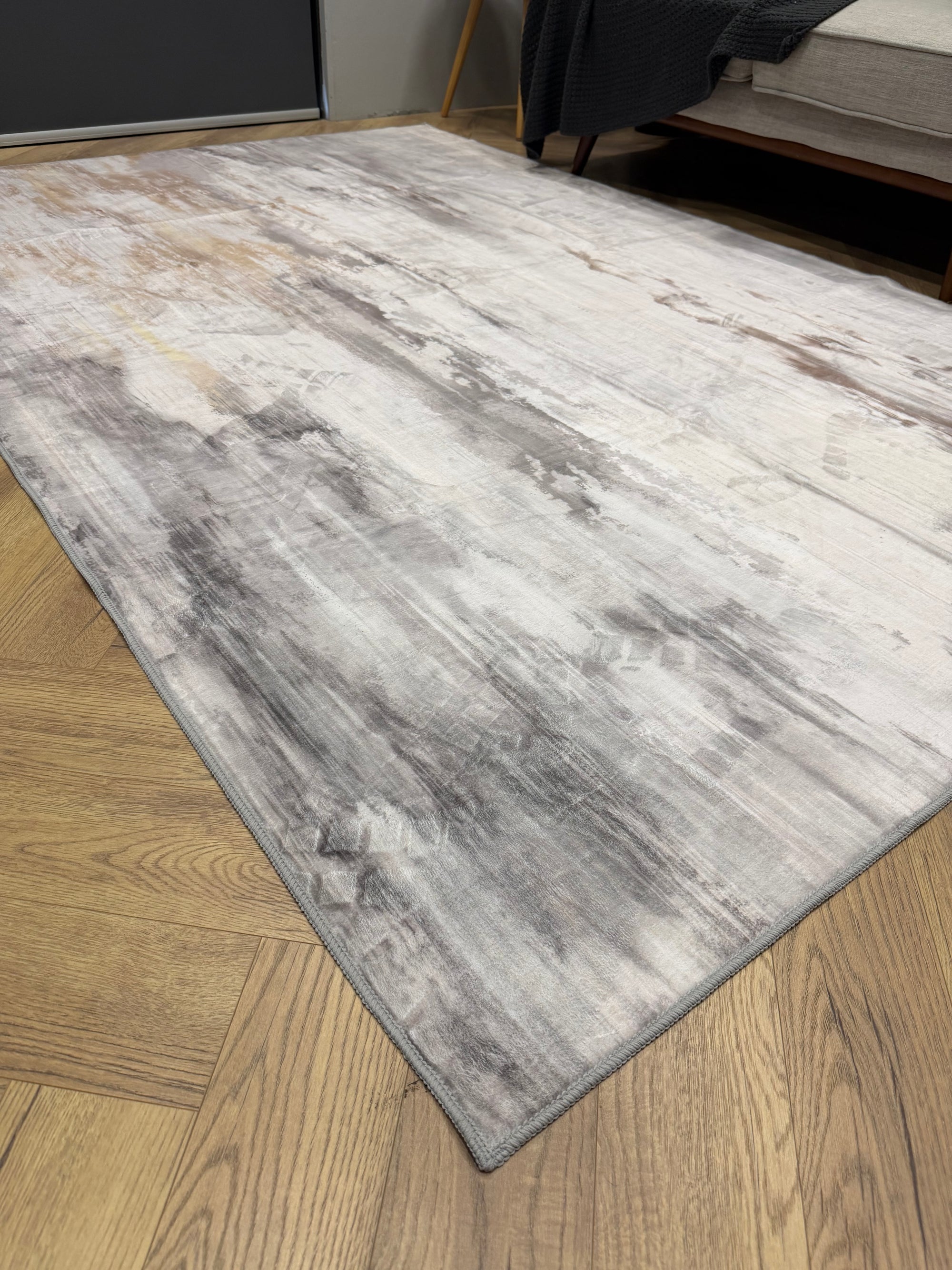 Vela Sandstone Abstract Machine Washable Rug