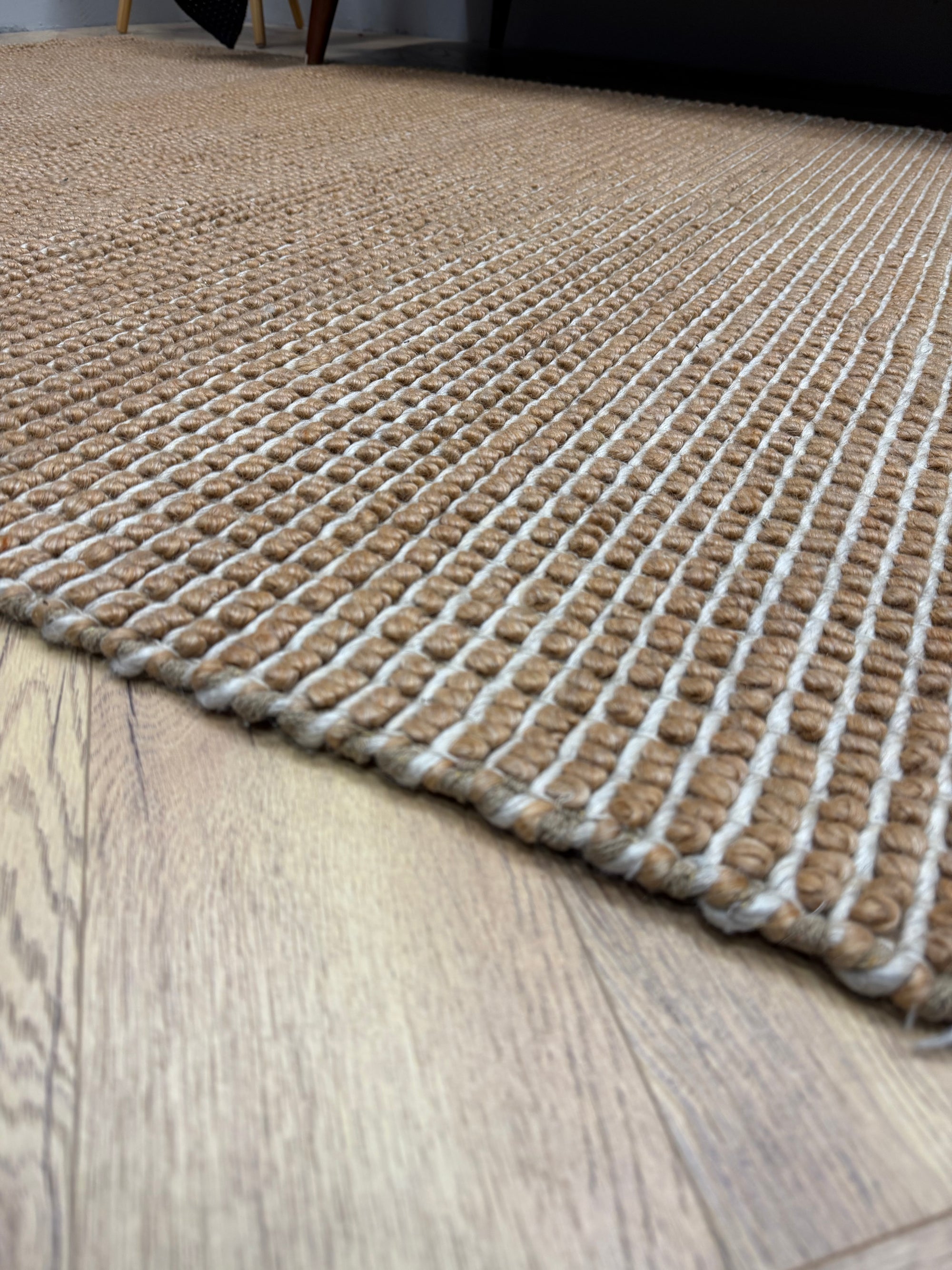 Aster Copper Wool Blend 160 x 230cm Rug