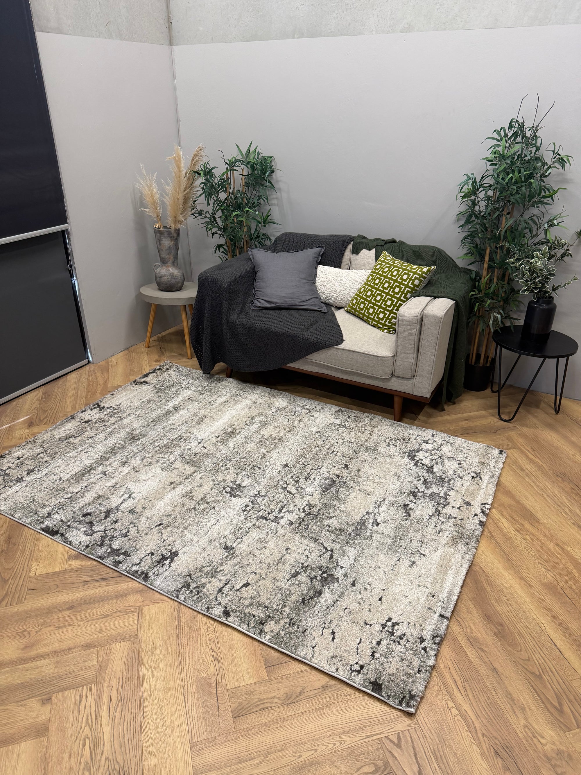 Crete Stonewash Ivory Grey Rug