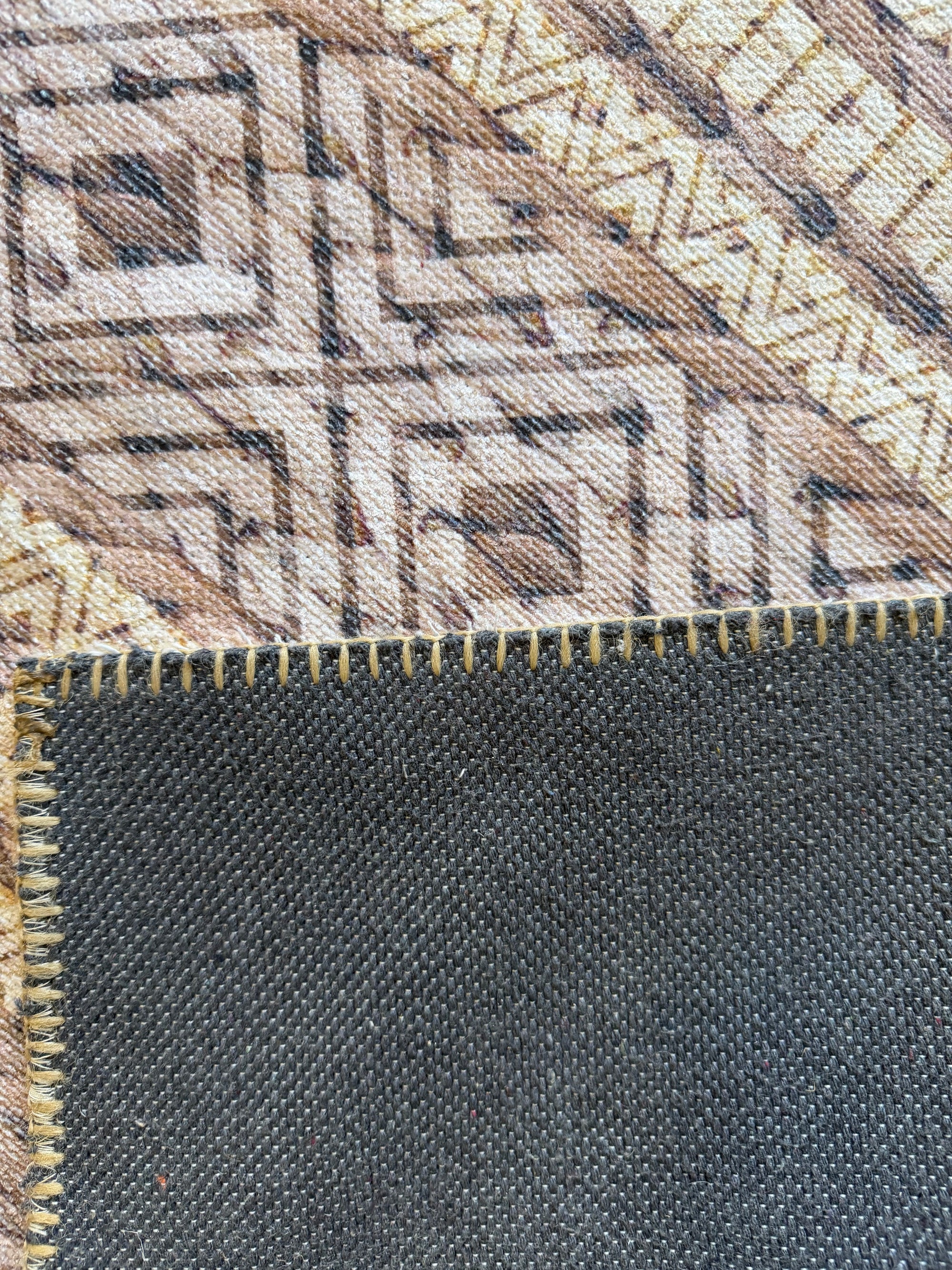 Cozy Nomad Machine Washable Rug – Taupe 200 x 300
